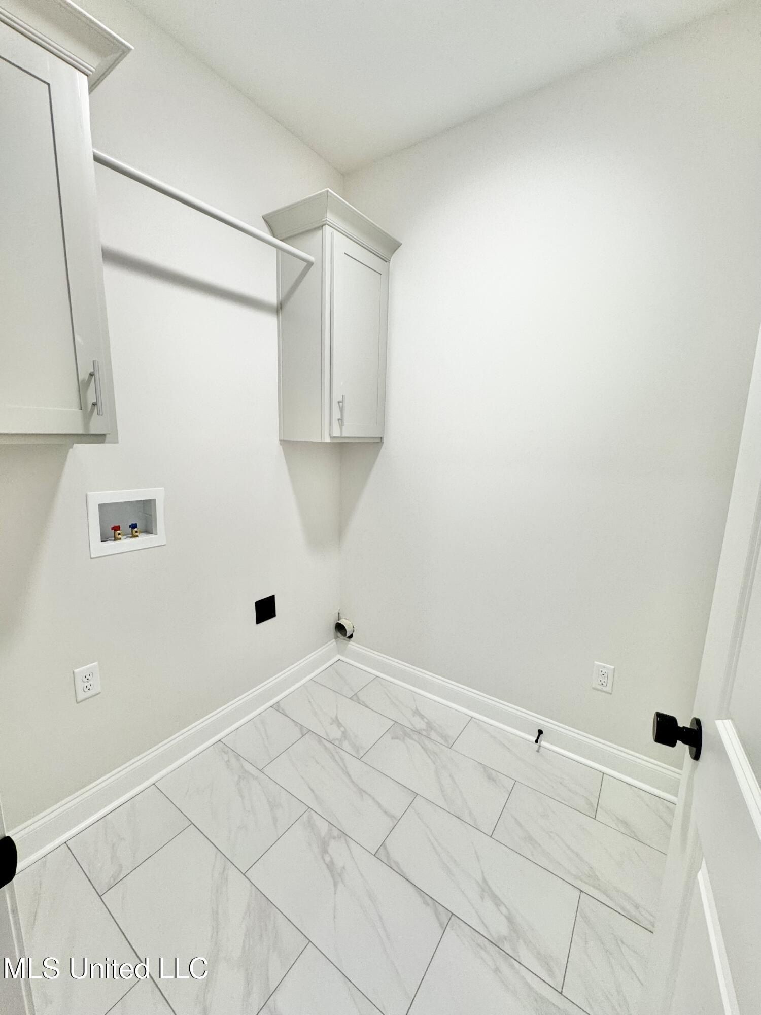 4276 Brooke Drive. Nesbit, MS 38651