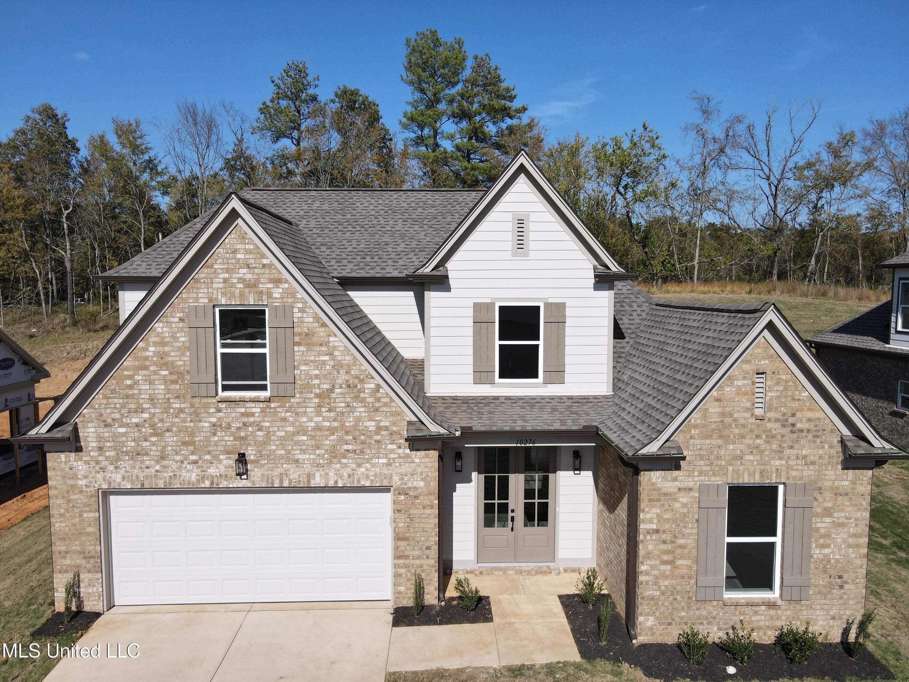 117 Centerline Roper Loop. Byhalia, MS 38611