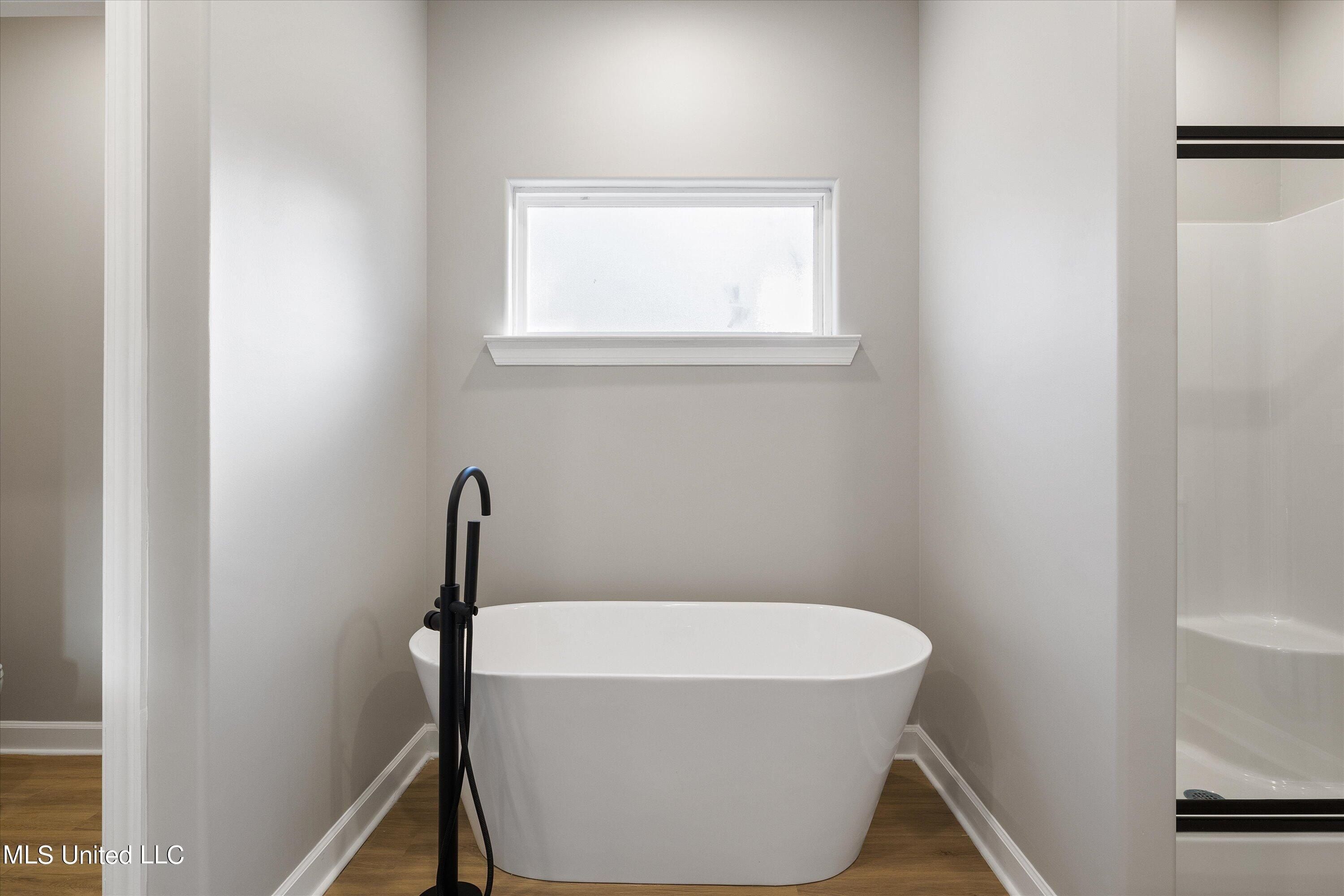 667 Pigeon Roost Road. Coldwater, MS 38618