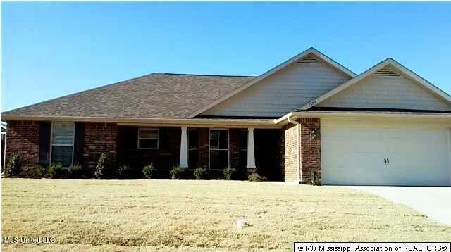 103 Red Bird Cove. Senatobia, MS 38668