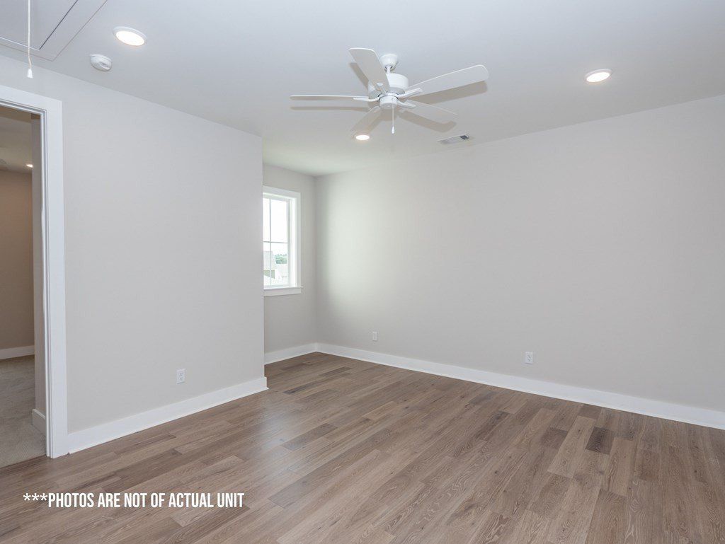 1215 Ivy Road. Oxford, MS 38655