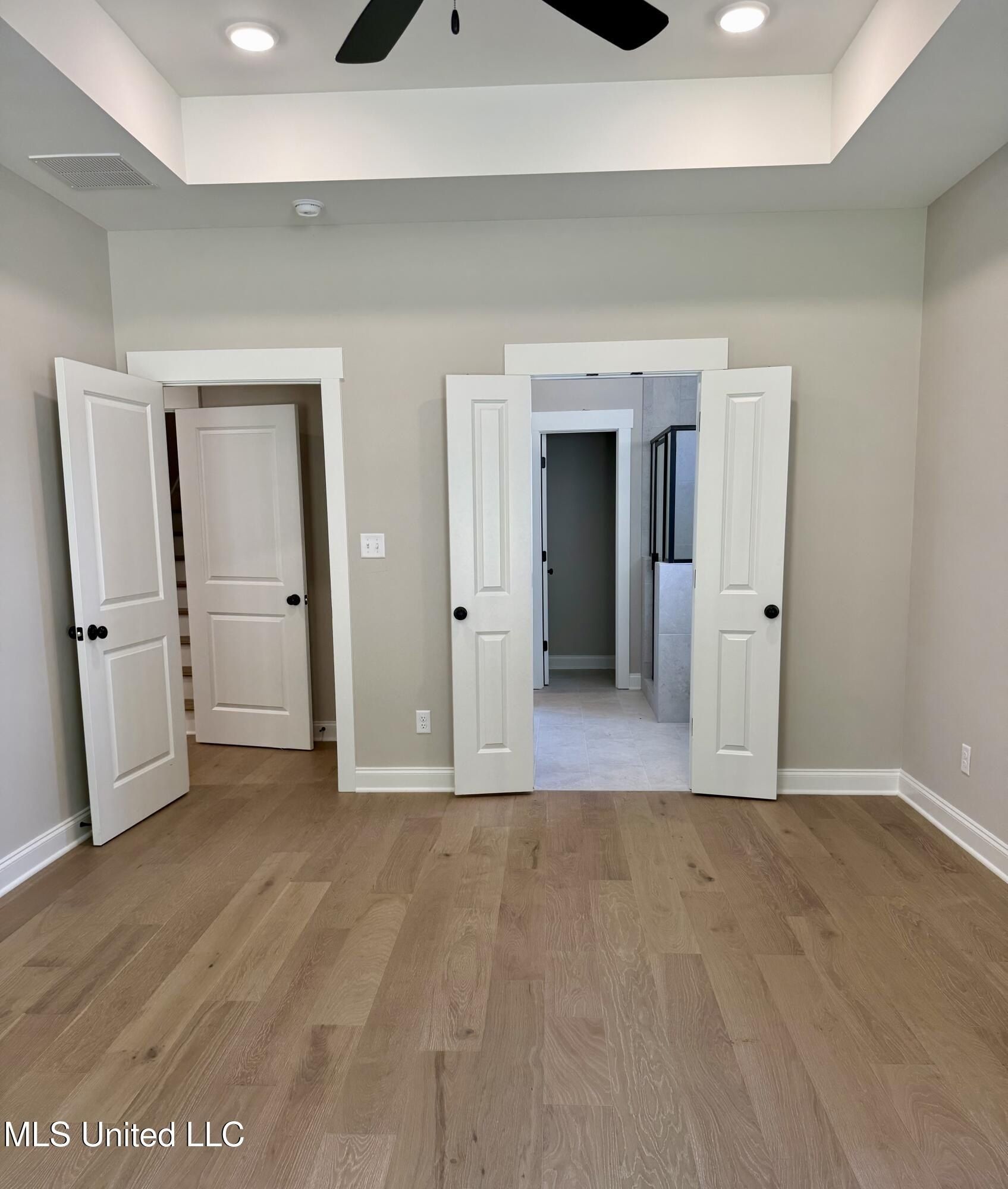 654 Tallahatchie Street. Nesbit, MS 38651