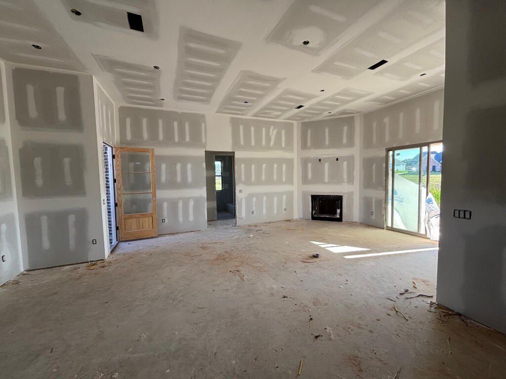 120 Somerset. Starkville, MS 39759