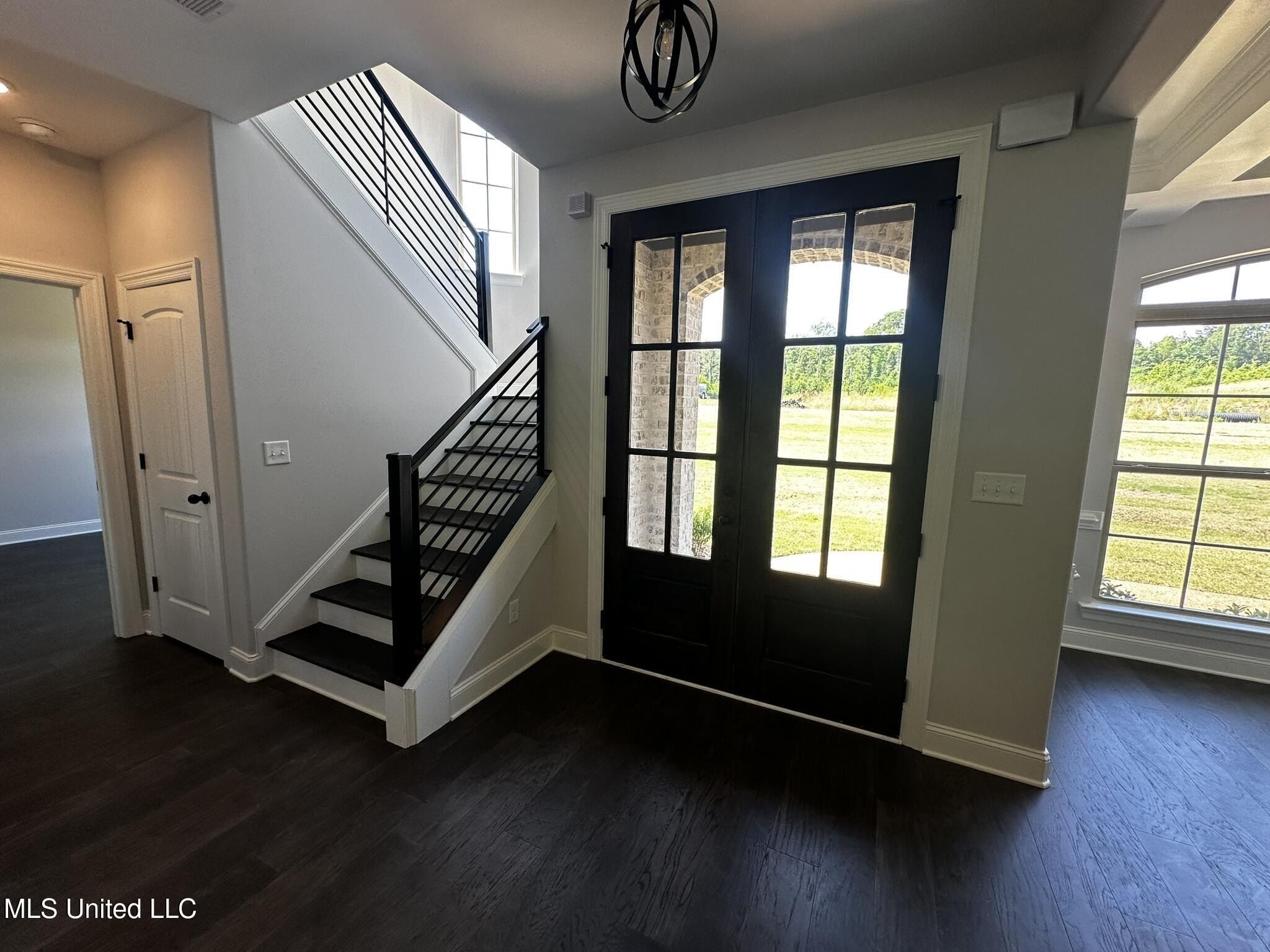 451 Poplar Lane. Holly Springs, MS 38635