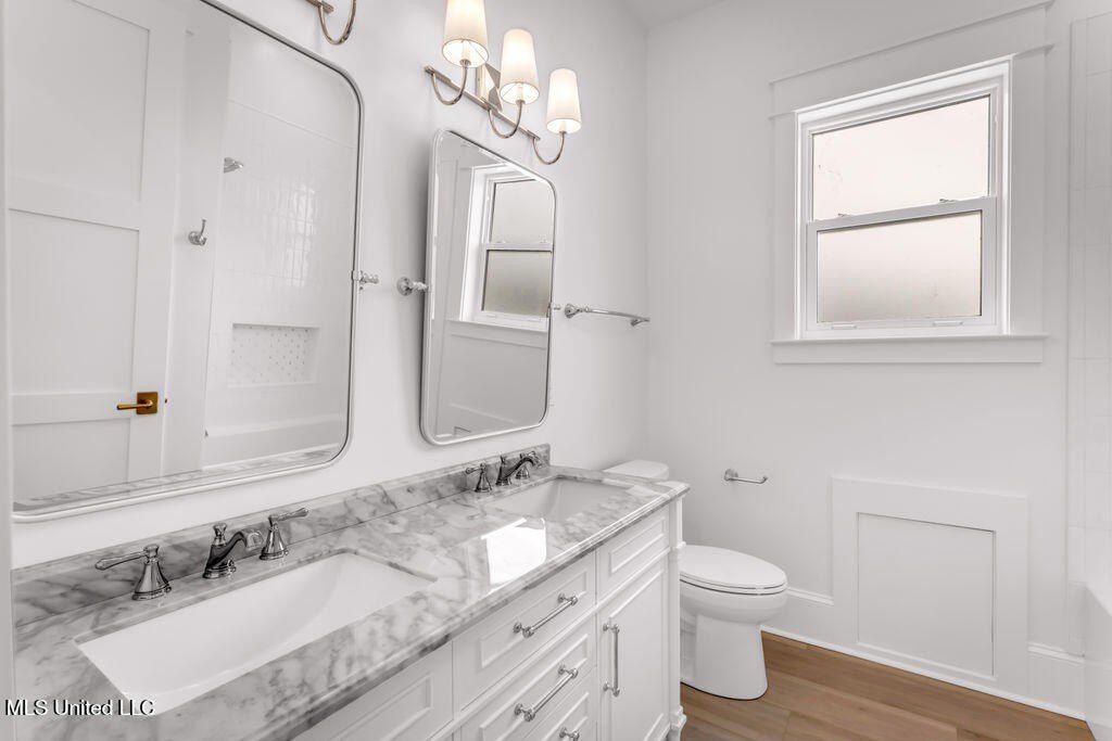 642 N Beach Boulevard. Bay Saint Louis, MS 39520