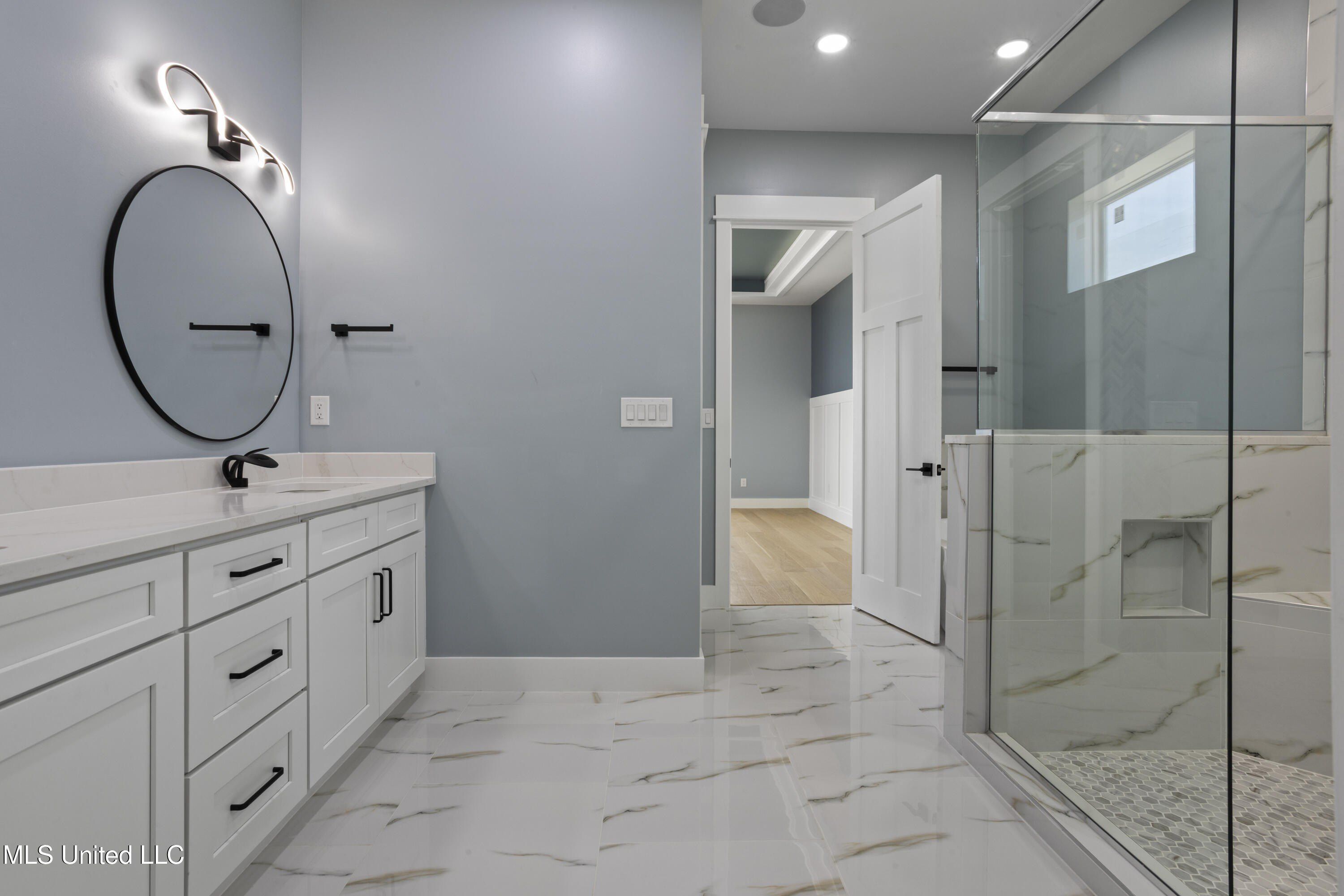 1853 Beach Boulevard. Biloxi, MS 39531