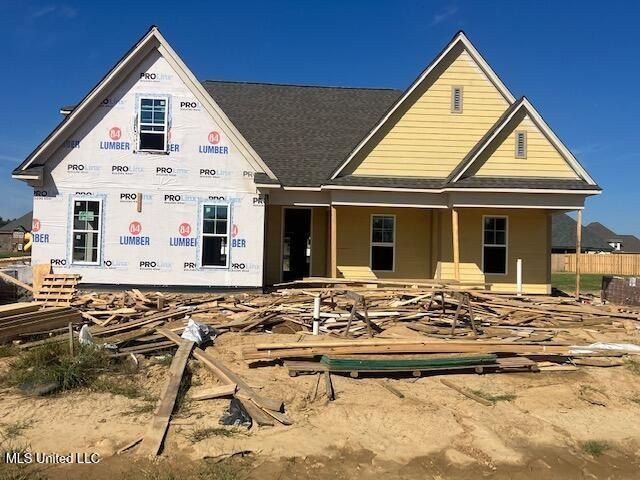 1789 Caribe Drive. Nesbit, MS 38651