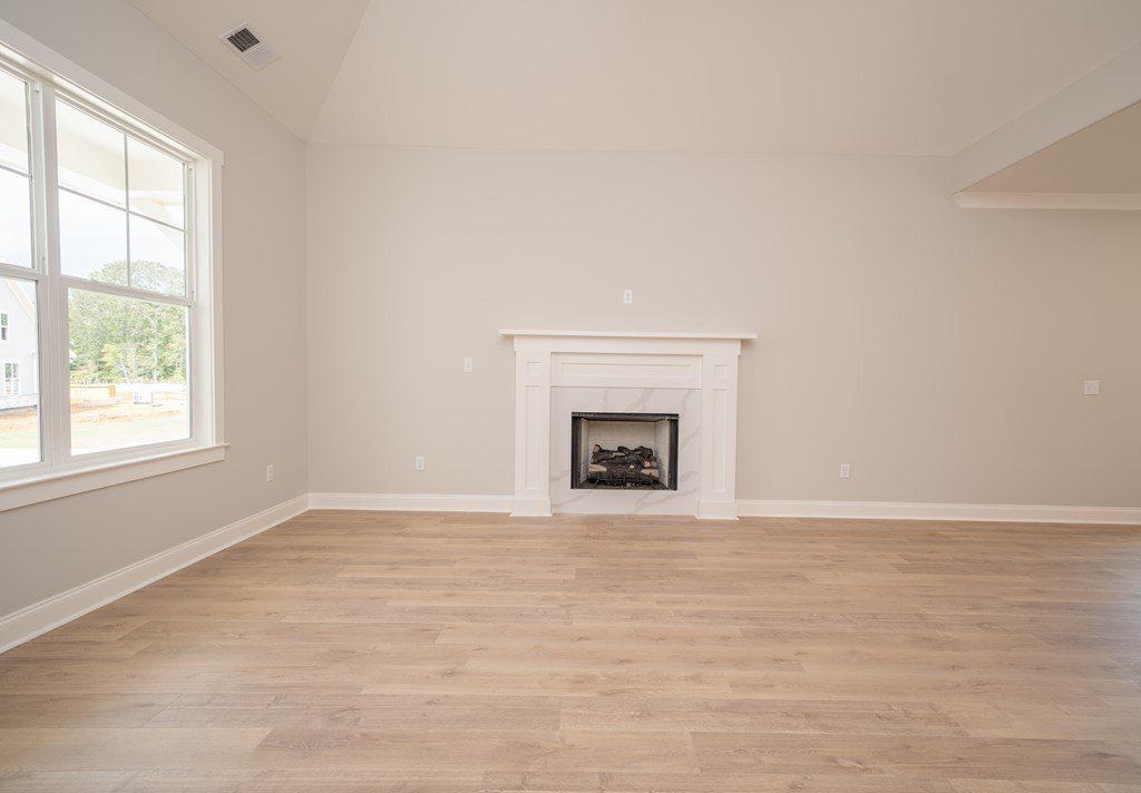 1032 Nuttall Oak Drive. Oxford, MS 38655