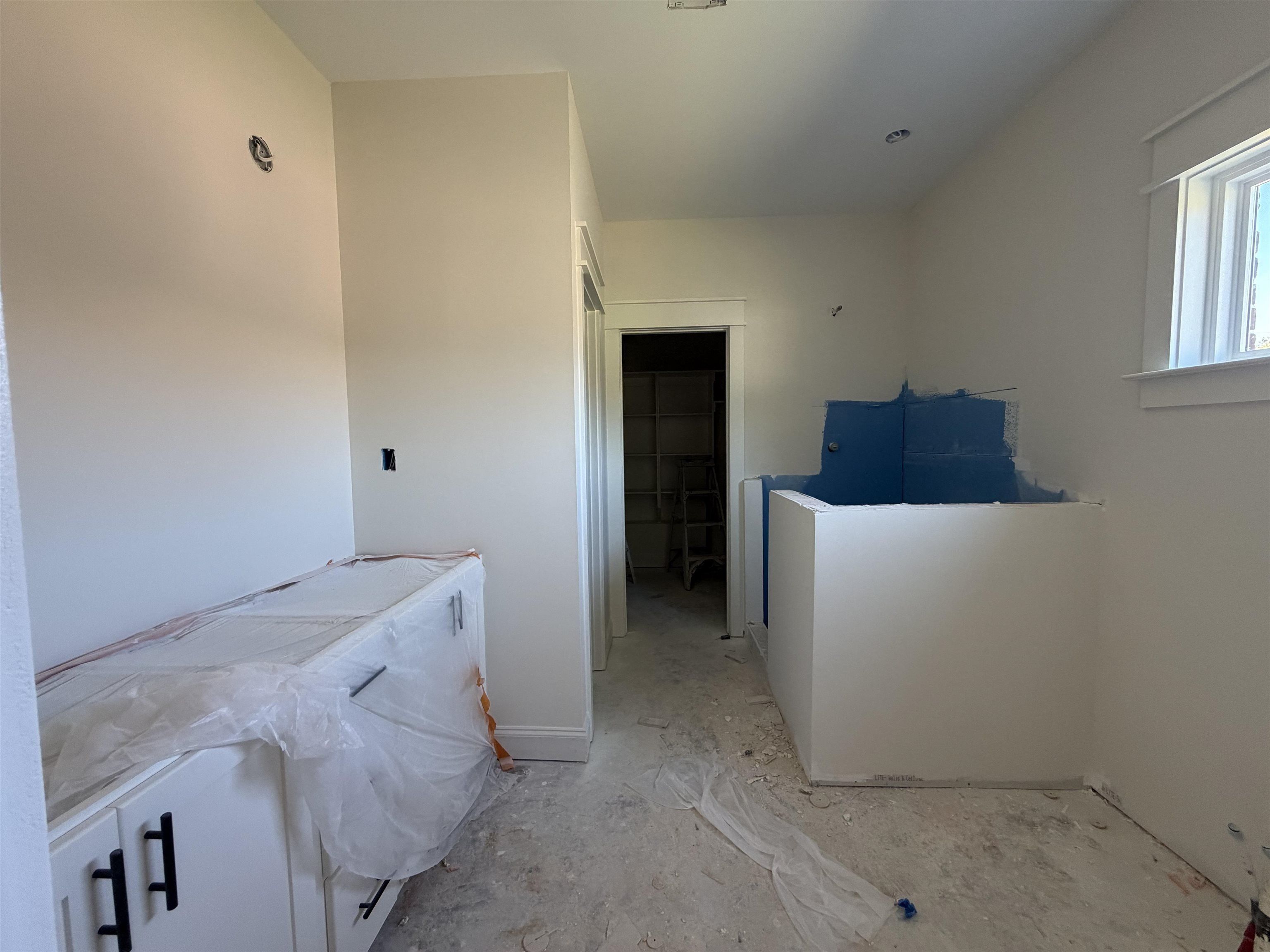 180 Farley. Byhalia, MS 38611