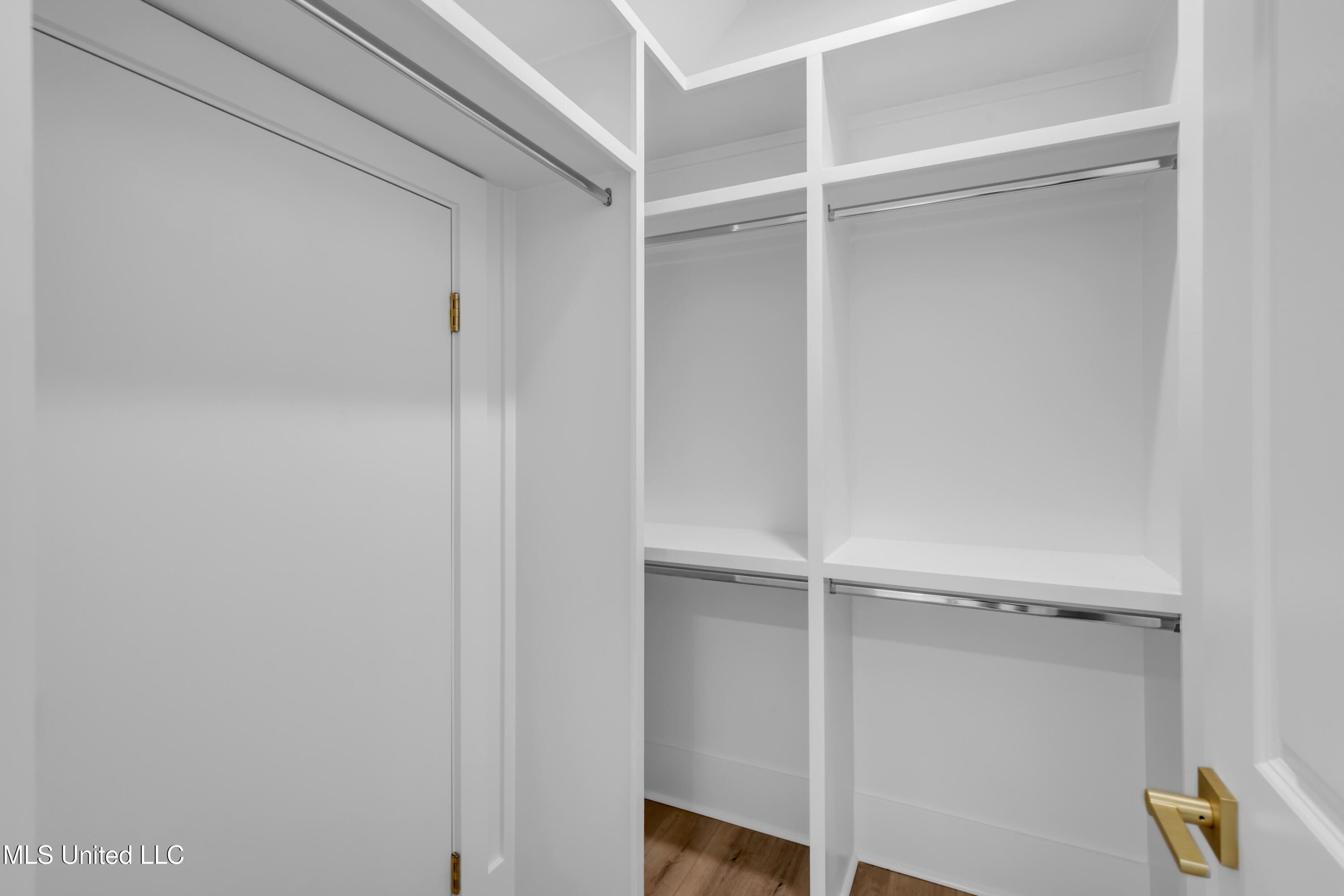 136 5Th Avenue. Pass Christian, MS 39571