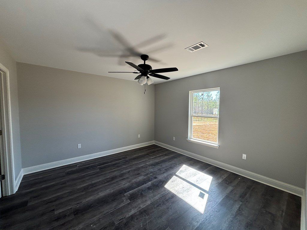 425 Peters Rd. Poplarville, MS 39470