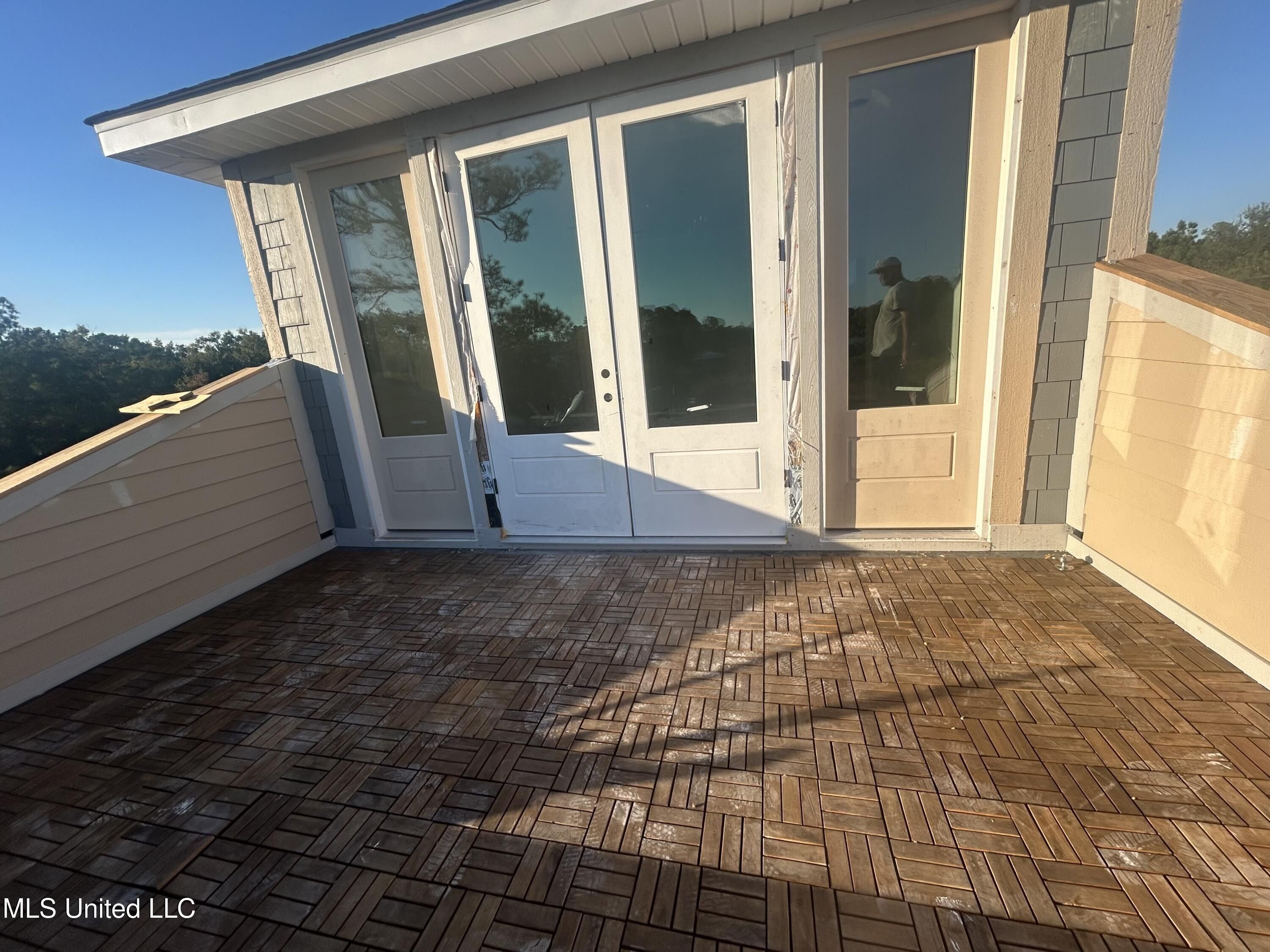 6601 April Bayou Drive. Biloxi, MS 39532