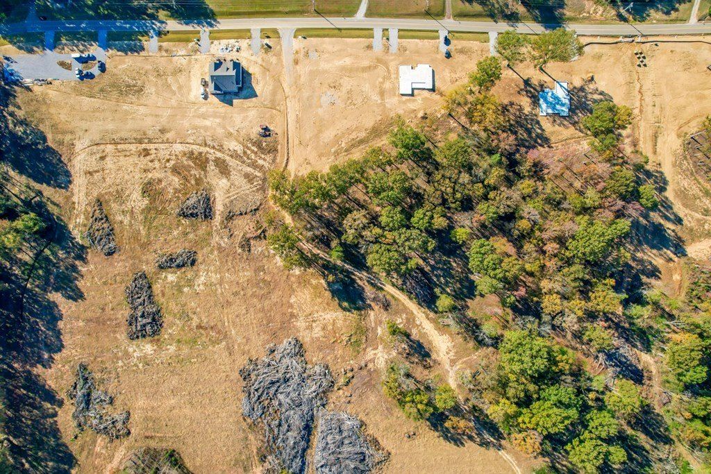 717 Oxford Loop. New Albany, MS 38652