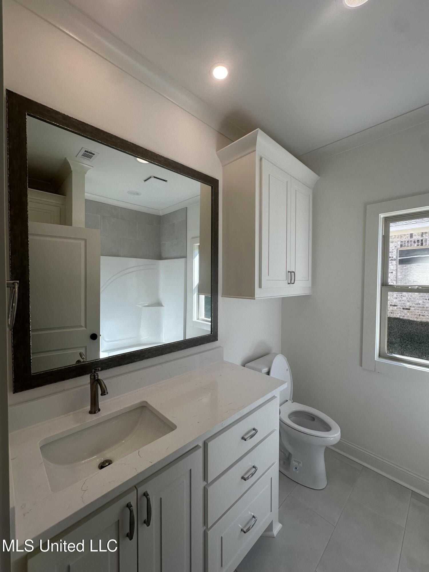 444 Aurora Circle. Canton, MS 39046