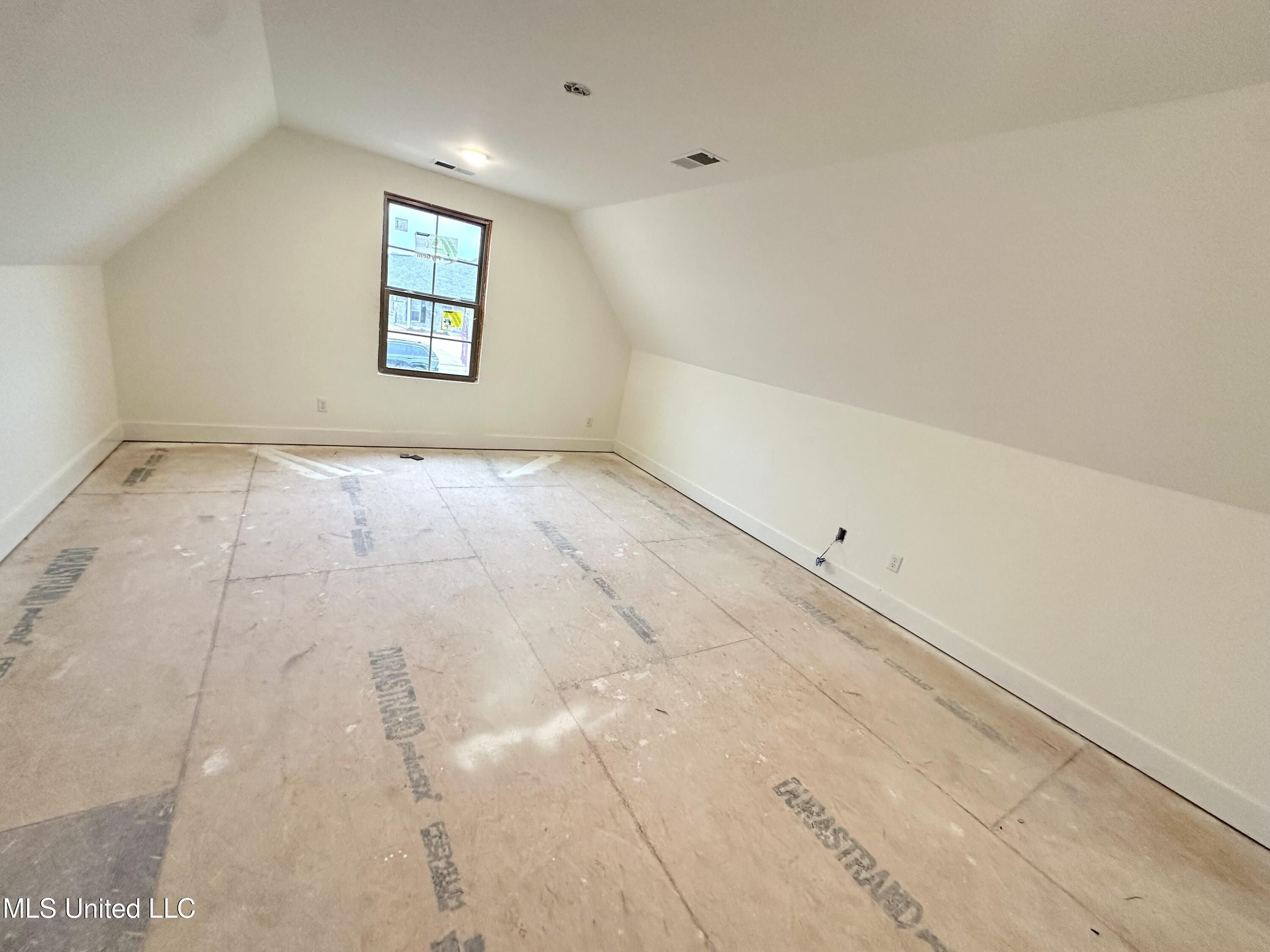 3711 Roland Drive. Southaven, MS 38672