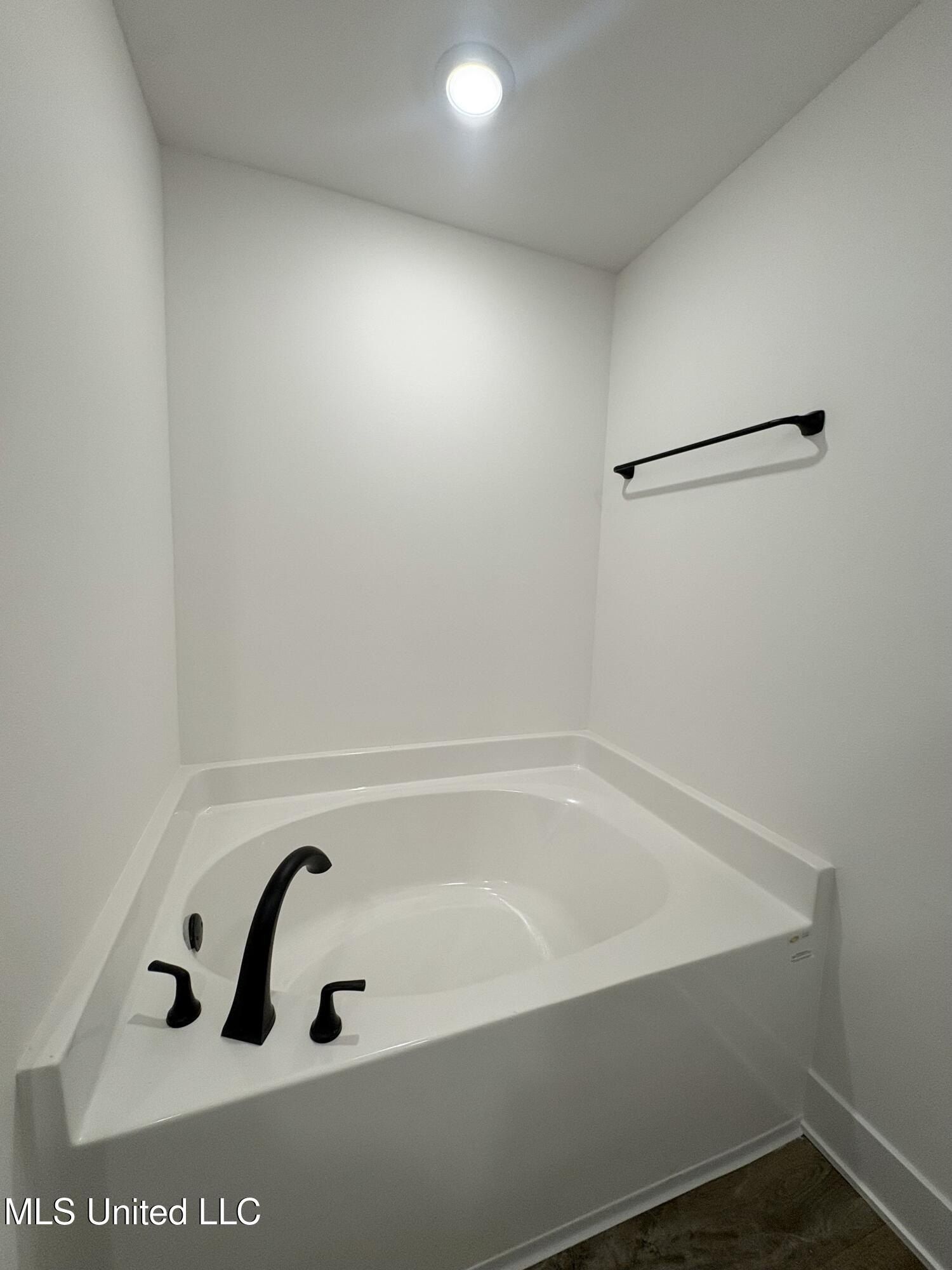 14605 Marmon Cove. Gulfport, MS 39503