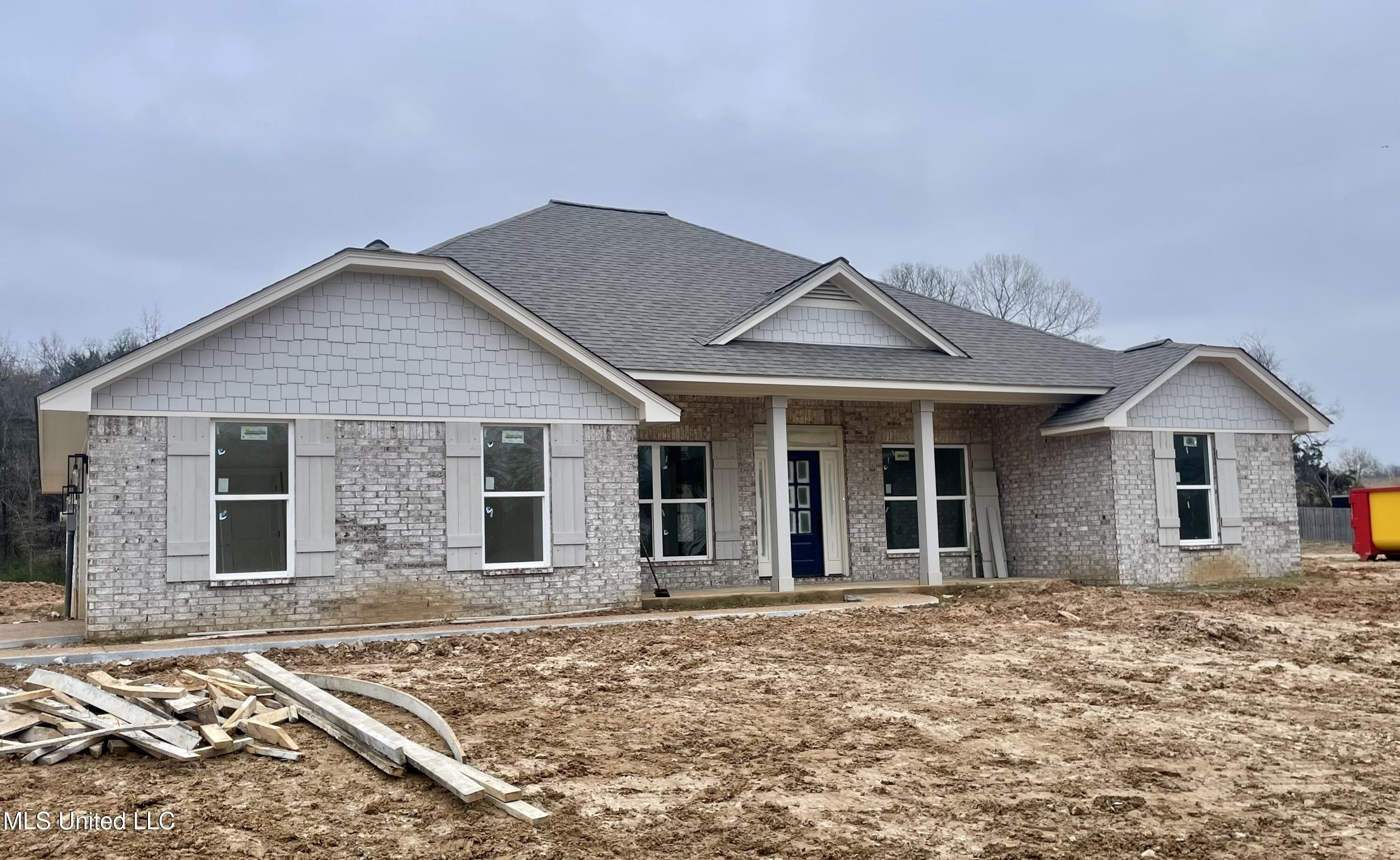 214 Farley Road. Byhalia, MS 38611