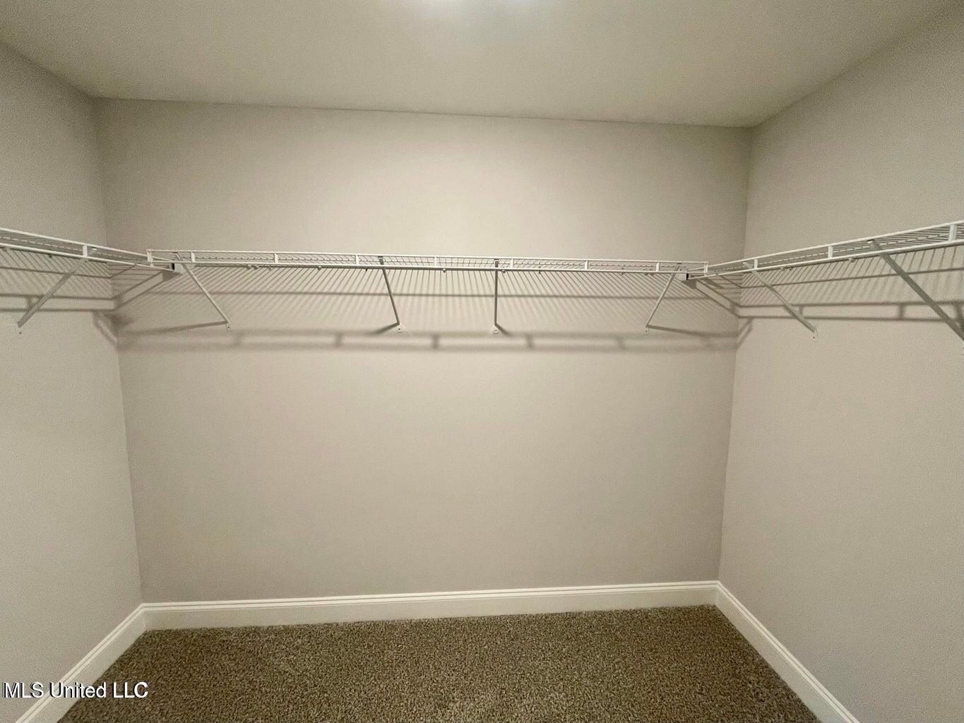 102 Red Bird Cove. Senatobia, MS 38668