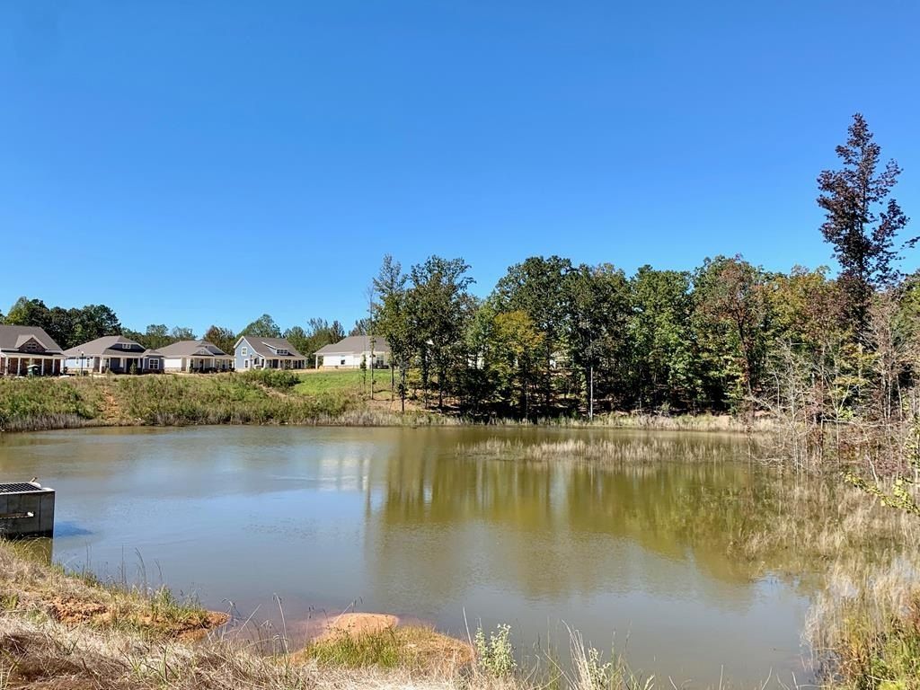 1023 Nuttall Oak Drive. Oxford, MS 38655