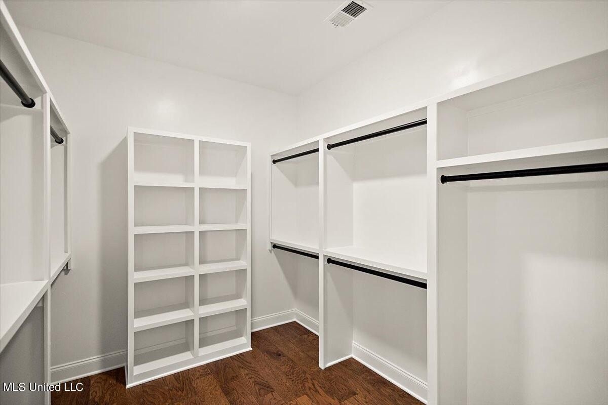 7691 John Elliott Lane. Hernando, MS 38632