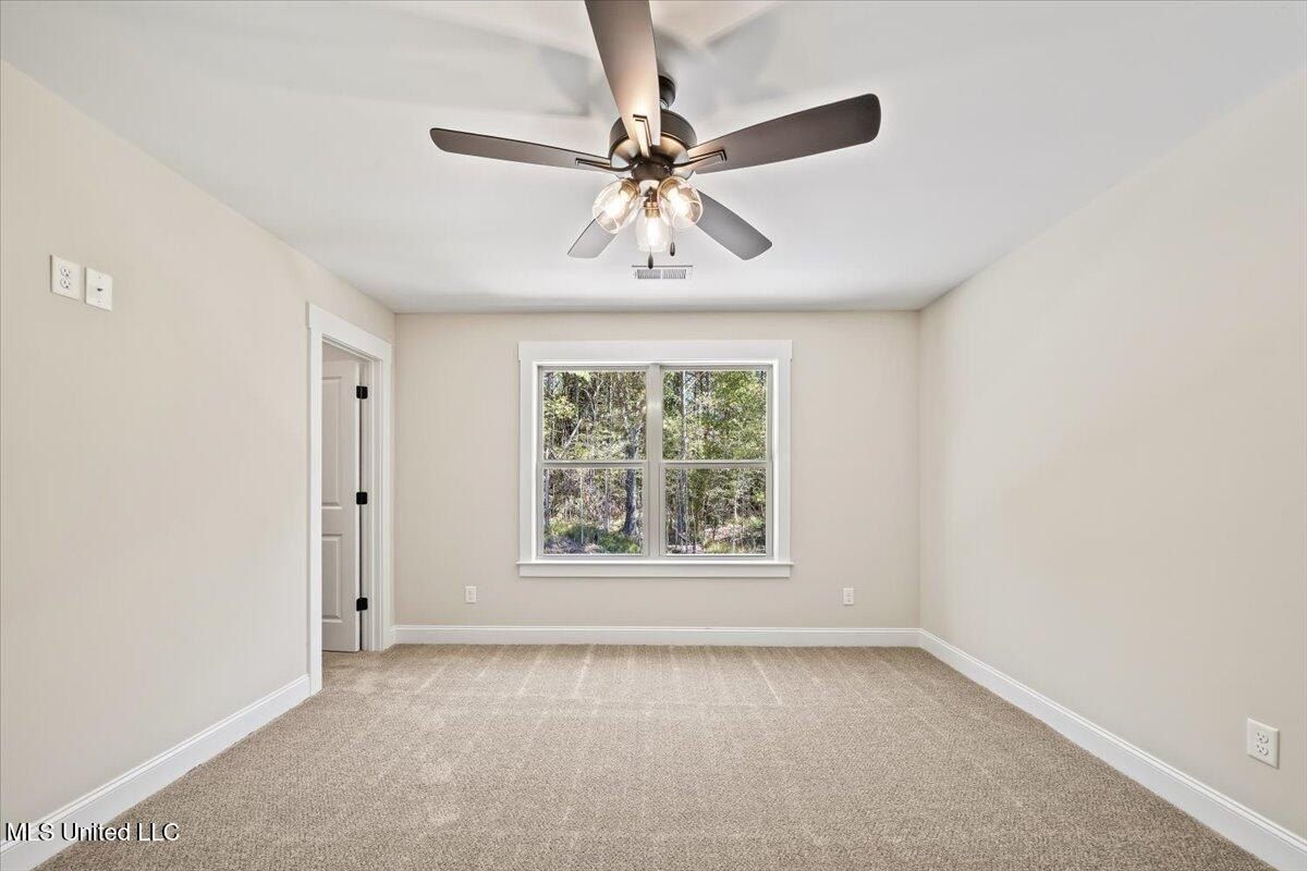 14691 Hidden Loop. Byhalia, MS 38611