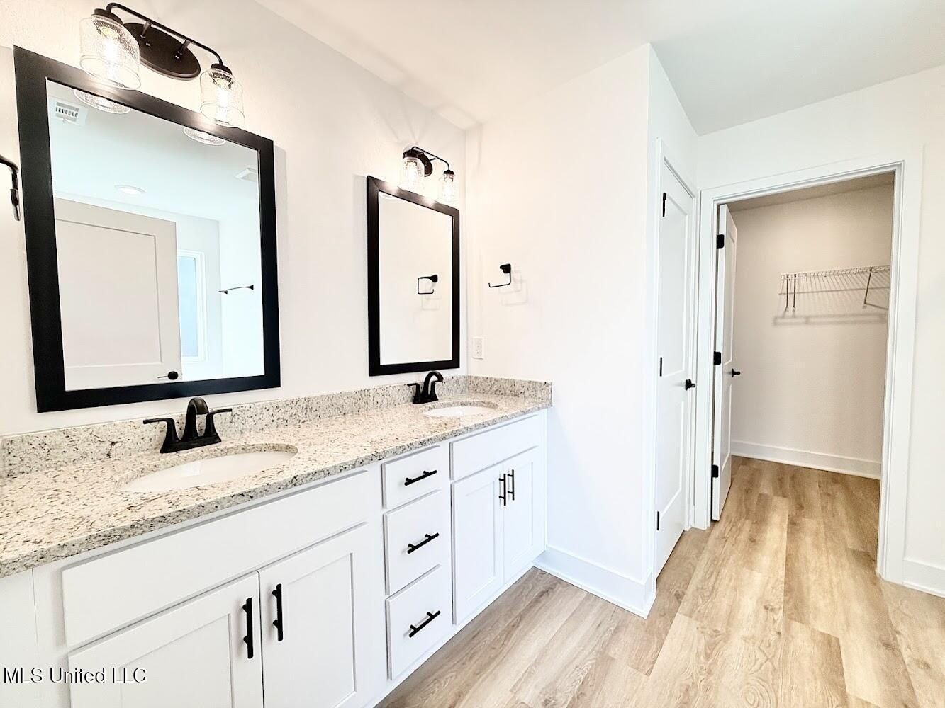 14892 Fritz Circle. Gulfport, MS 39503