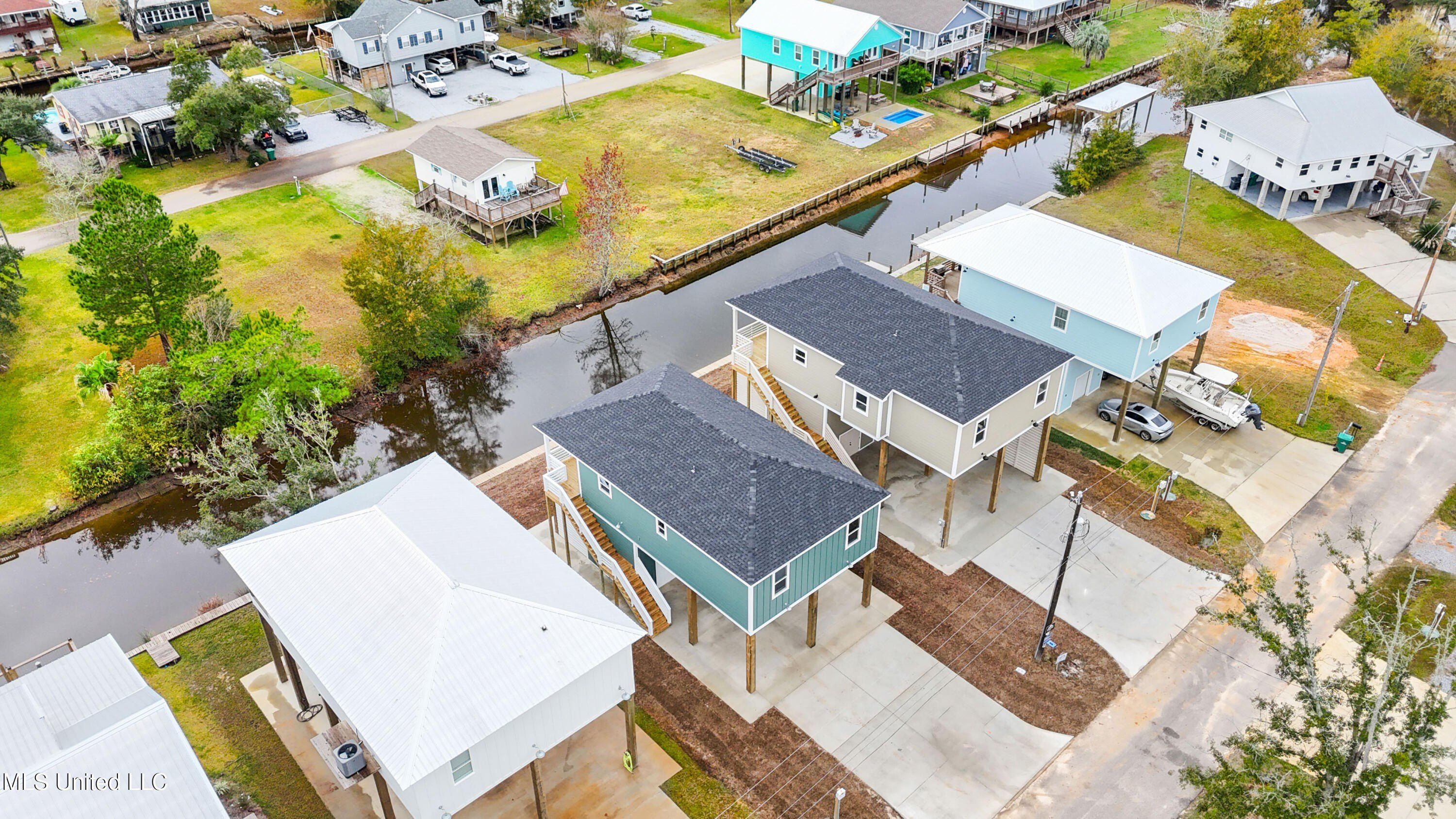 4067 Blue Jay Street. Bay Saint Louis, MS 39520