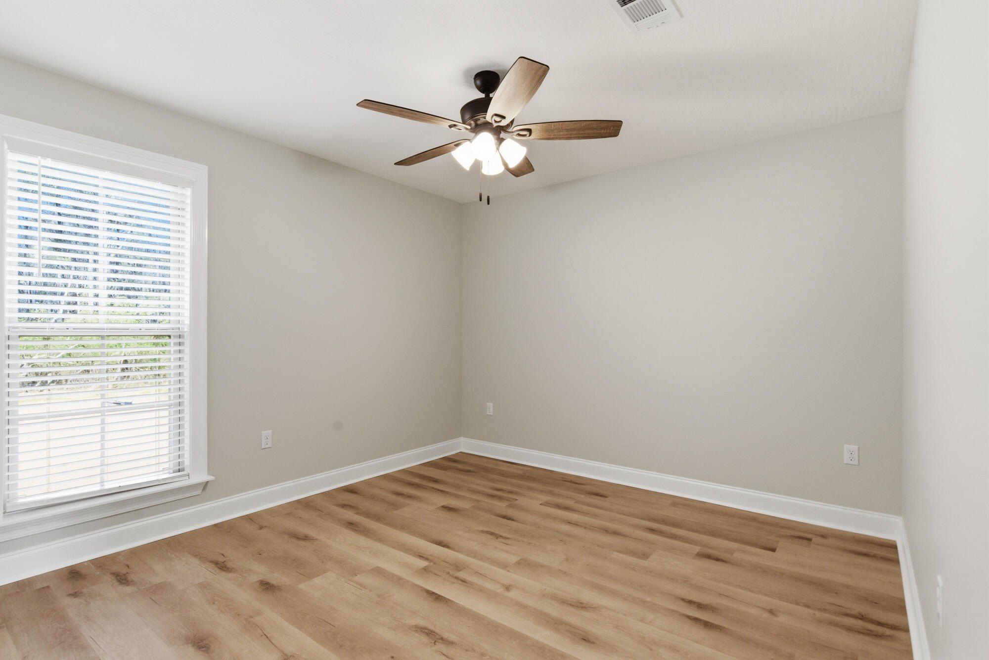 76 Meadow Breeze Rd. Sumrall, MS 39482