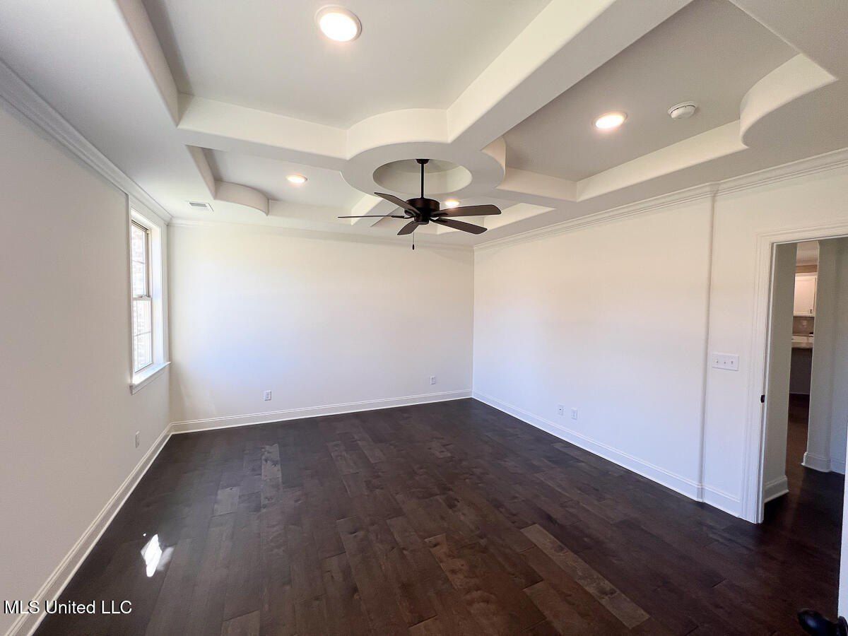 293 Poplar Lane. Holly Springs, MS 38635