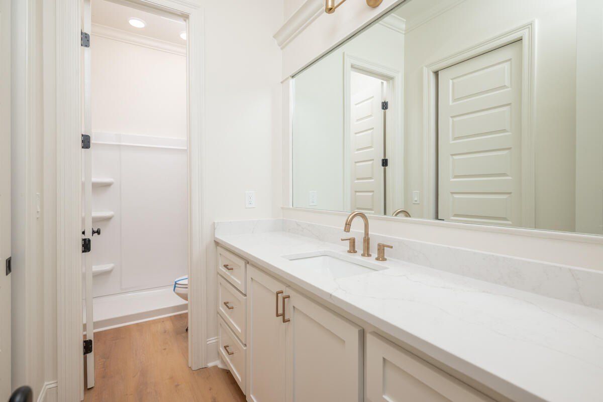 110 Breezeway Cv. Columbus, MS 39701