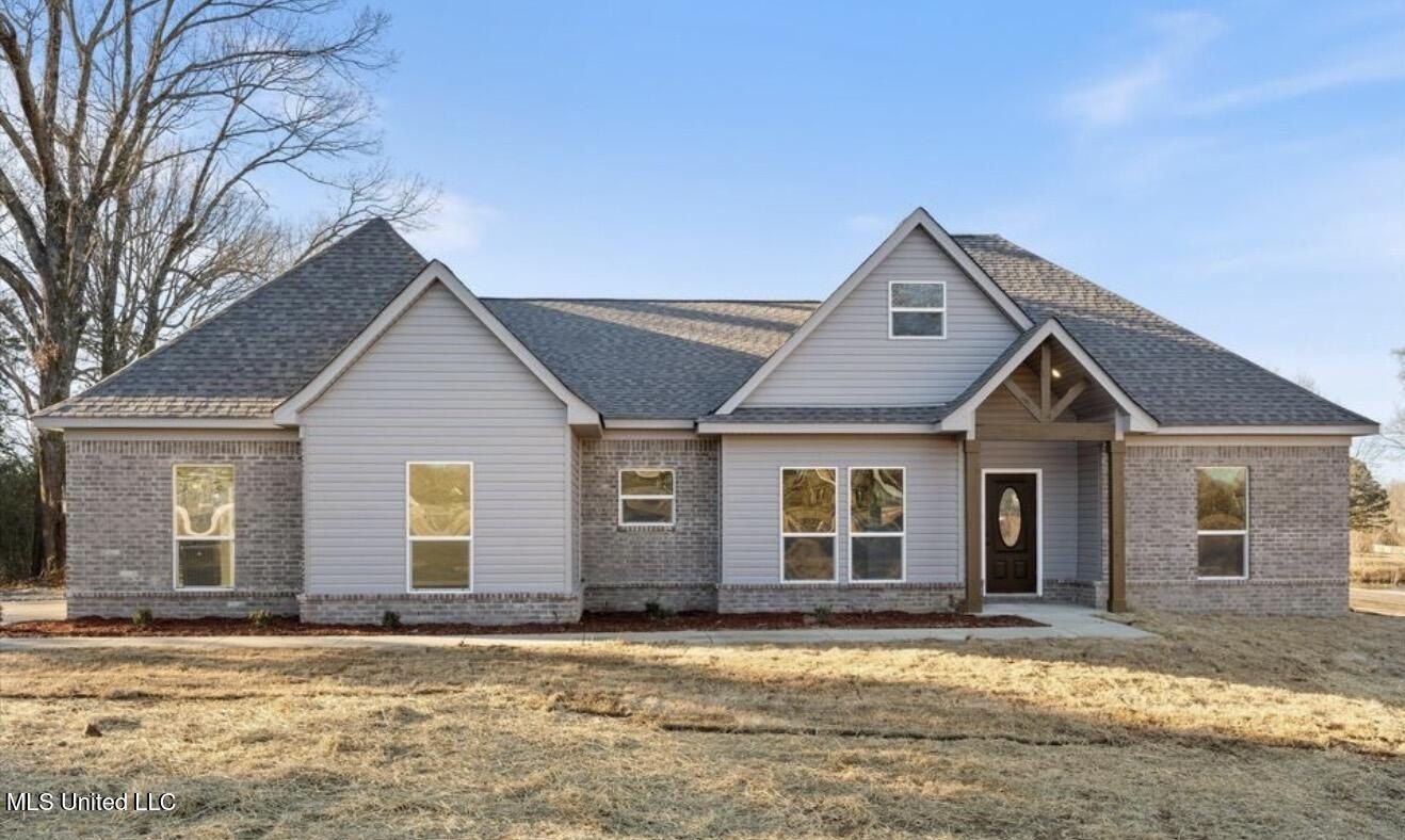 130 Rowell Road. Coldwater, MS 38618