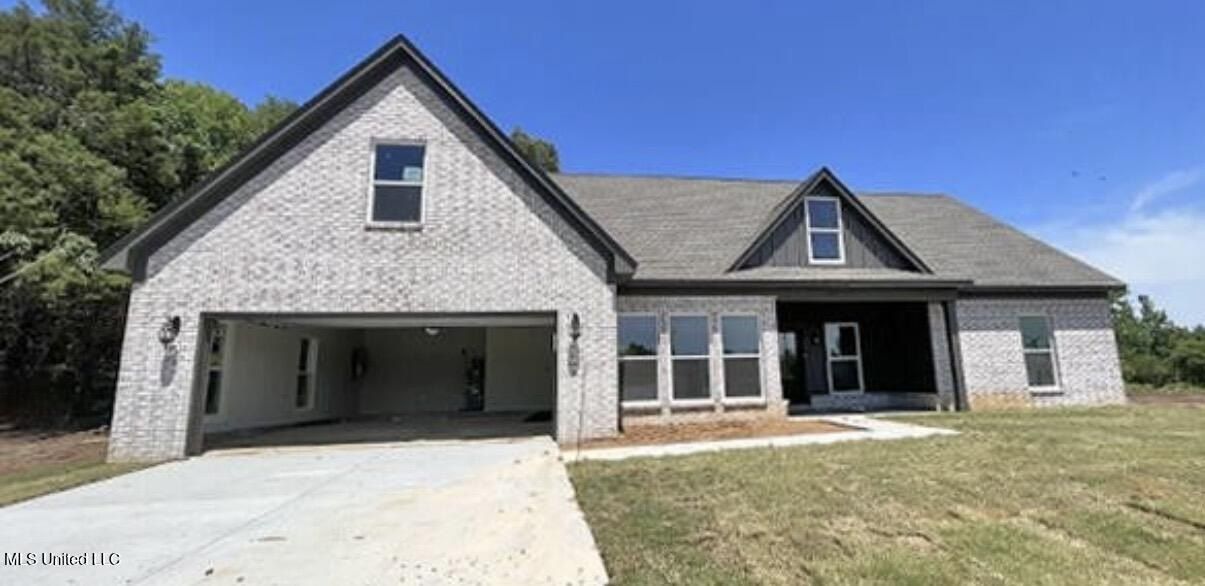 160 Rowell Road. Coldwater, MS 38618