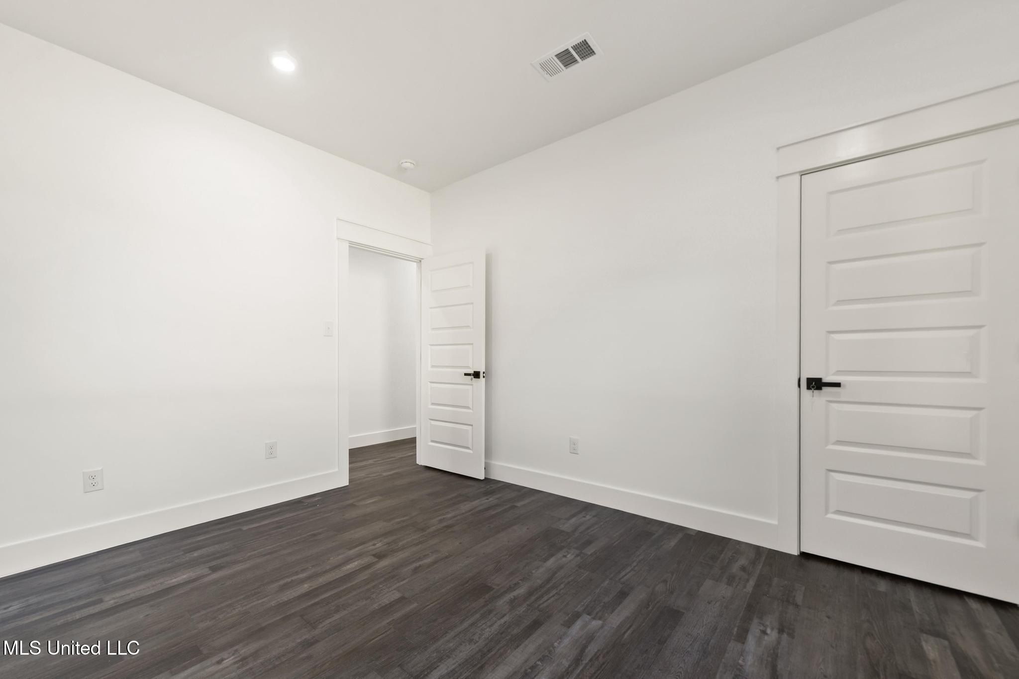 632 Oakleigh Avenue. Gulfport, MS 39507