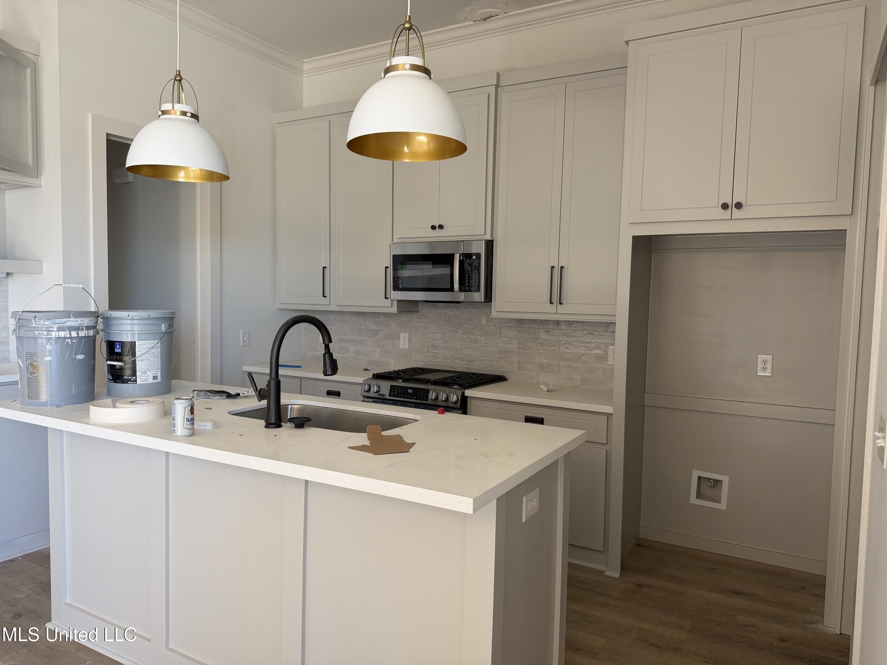 530 Baleigh Way. Canton, MS 39046