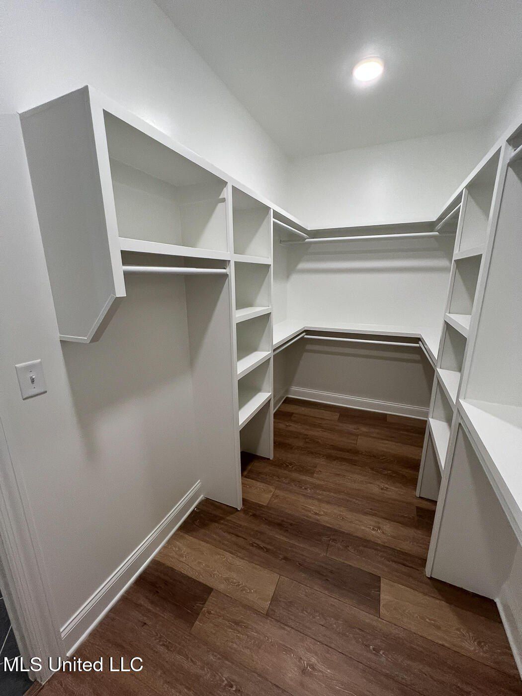 11210 Vickis Lane. Olive Branch, MS 38654