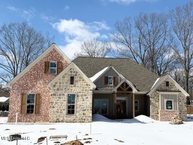 1835 Baisley Drive. Nesbit, MS 38651