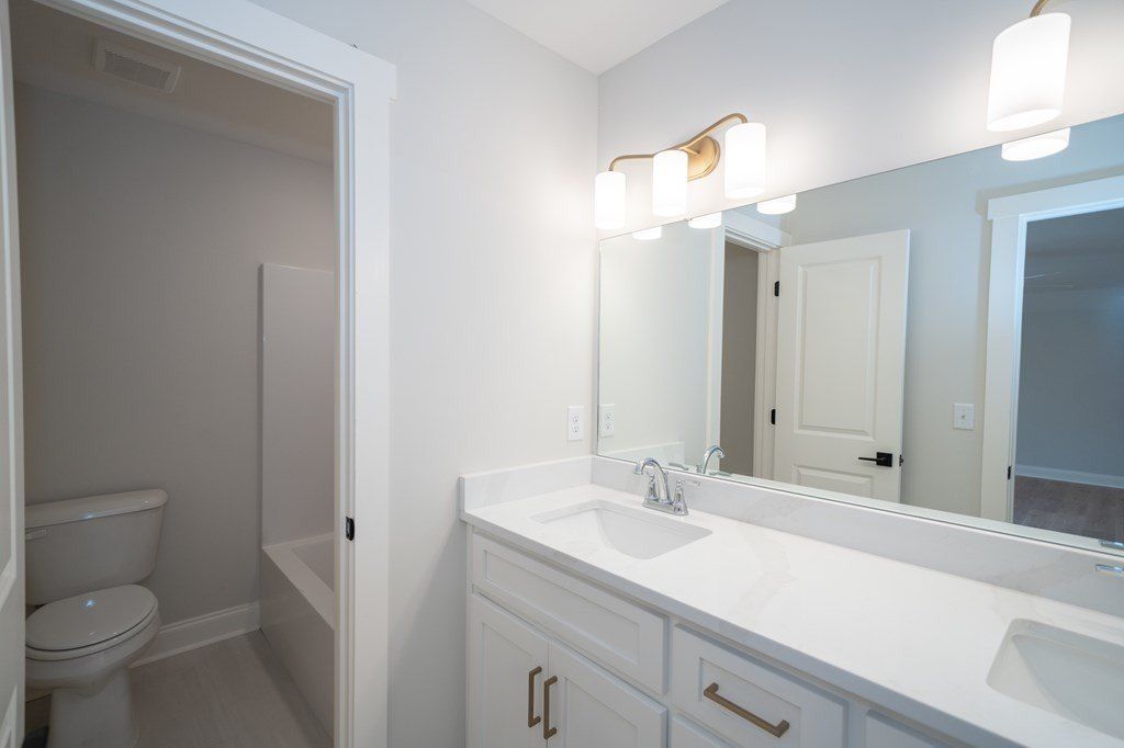 Bear Oak Pointe. Oxford, MS 38655