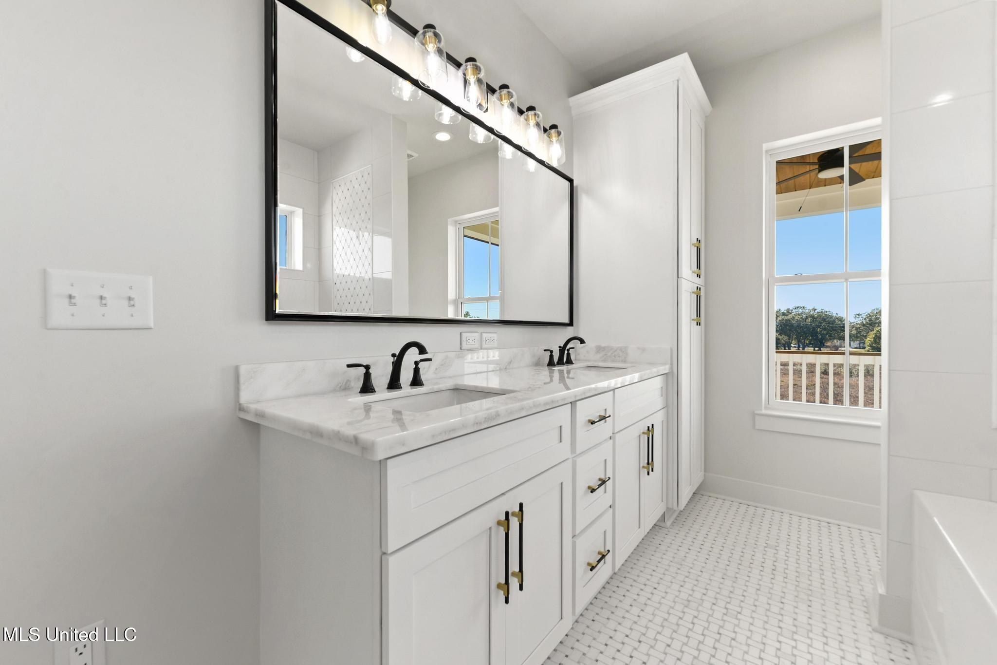 423 S Girard Avenue. Long Beach, MS 39560