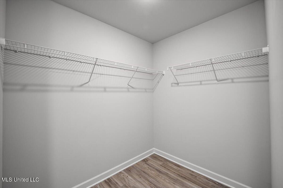 6469 E John Hamilton Way. Olive Branch, MS 38654