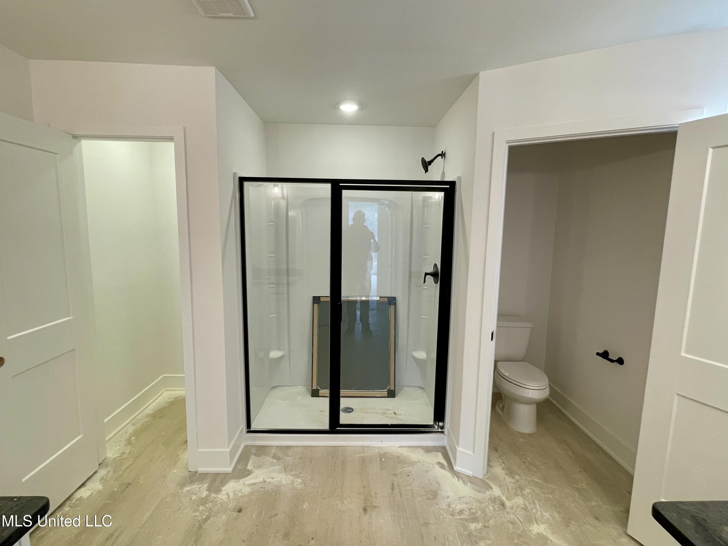 120 Farley Road. Byhalia, MS 38611