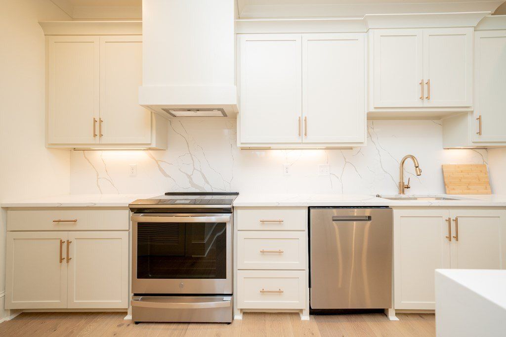 1000 N Lamar Blvd 102. Oxford, MS 38655