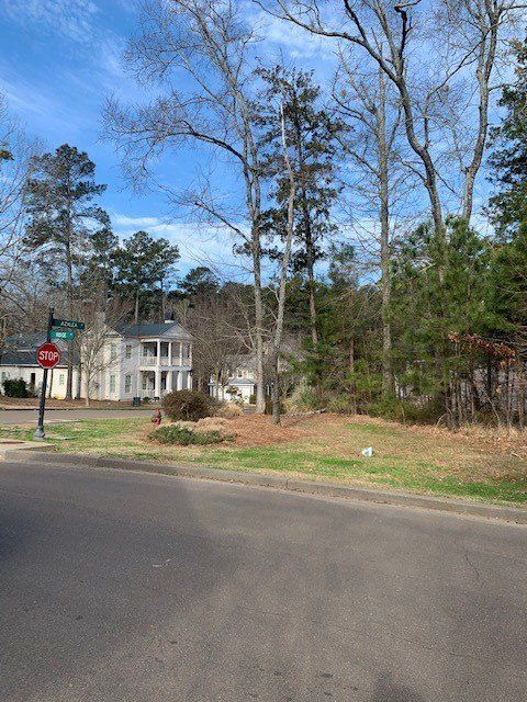 Ridge Street Lot 82. Madison, MS 39110