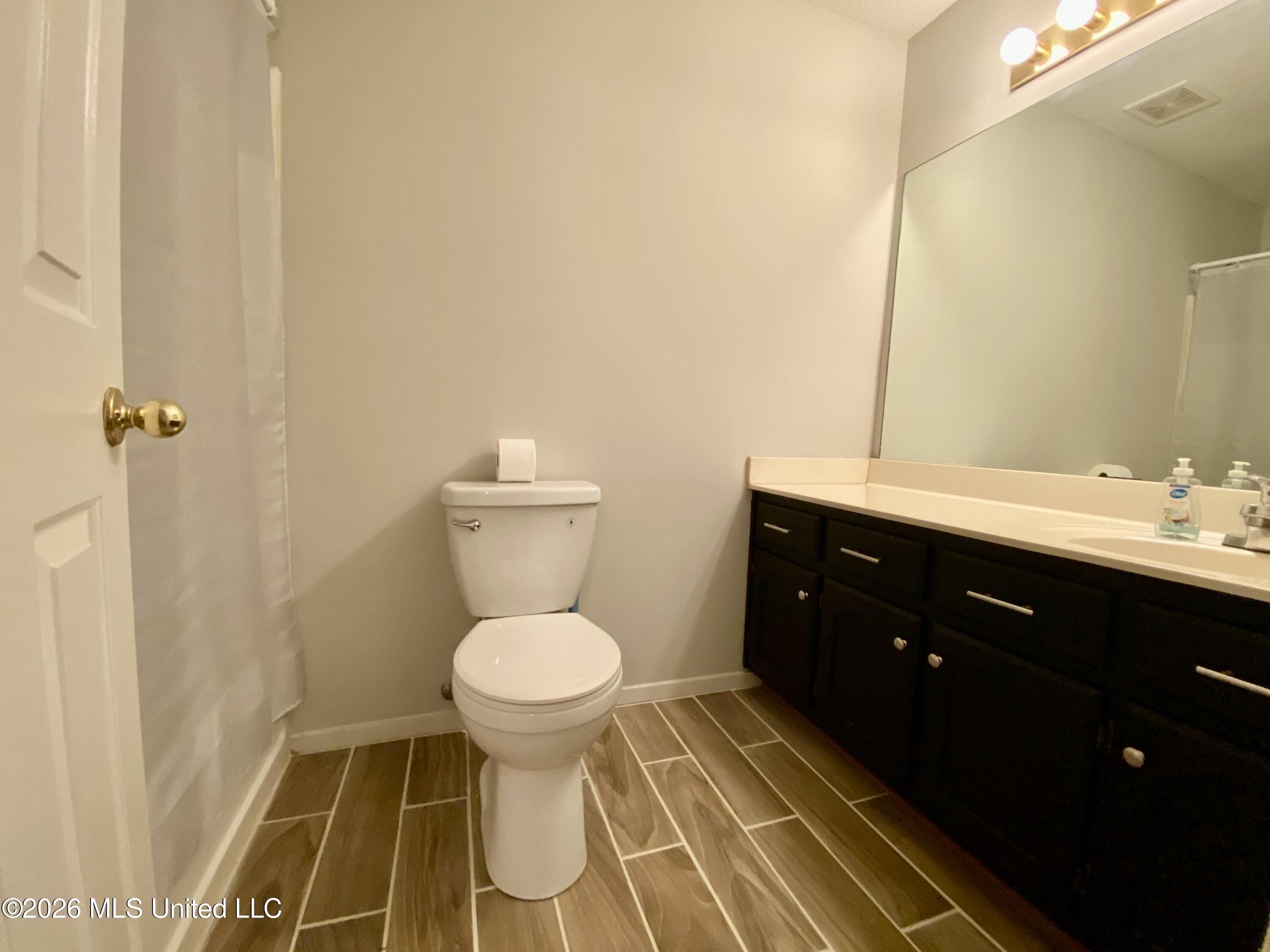 5387 W Payton Drive. Southaven, MS 38671