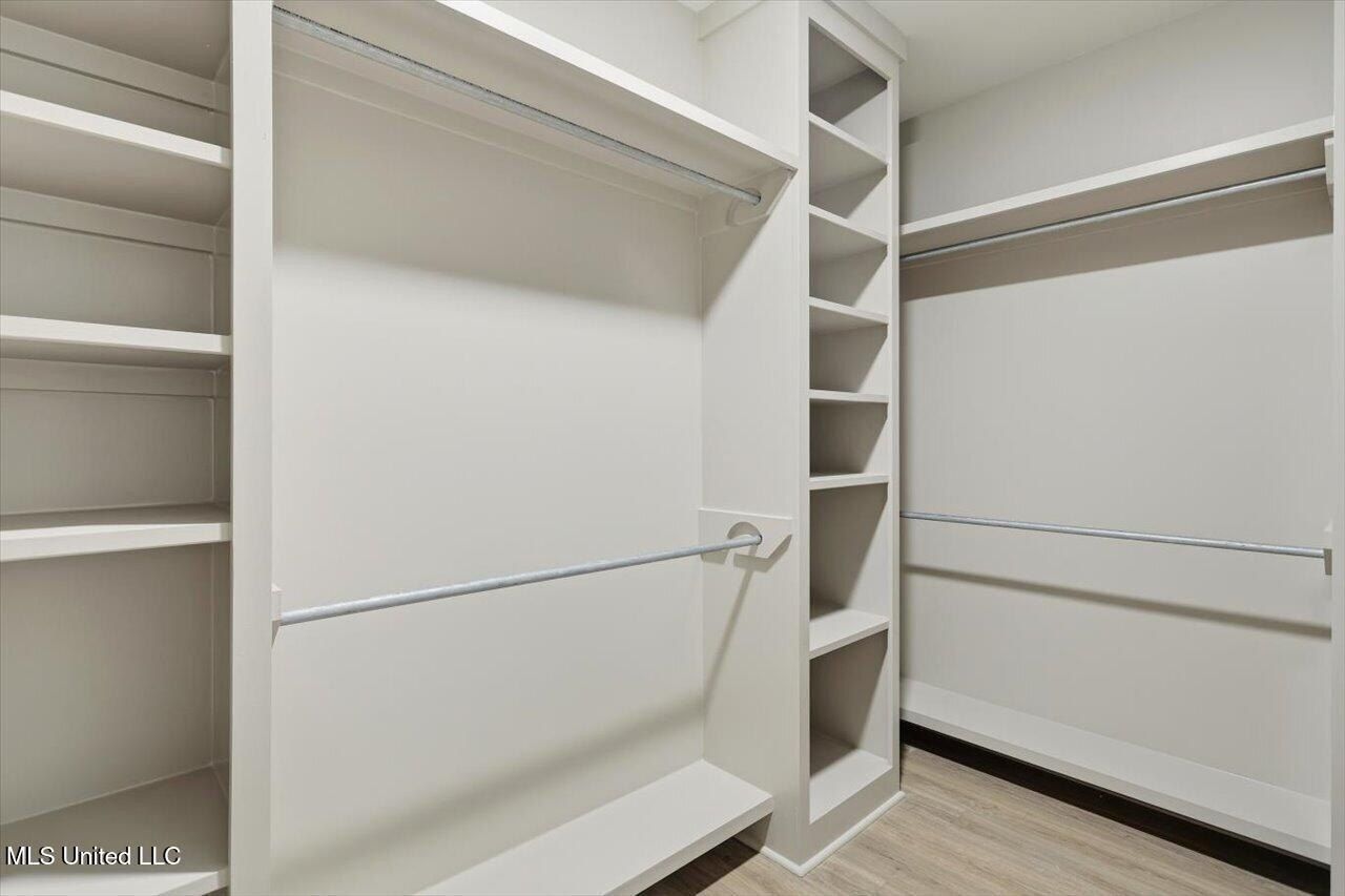 159 Bronson Bend. Flowood, MS 39232