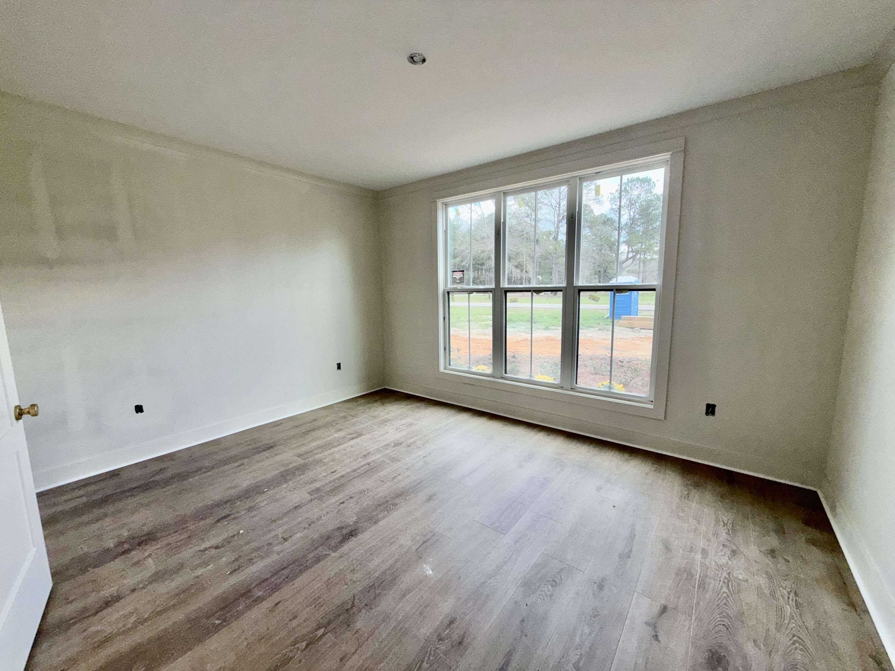 41 Forest Barnes. Petal, MS 39465