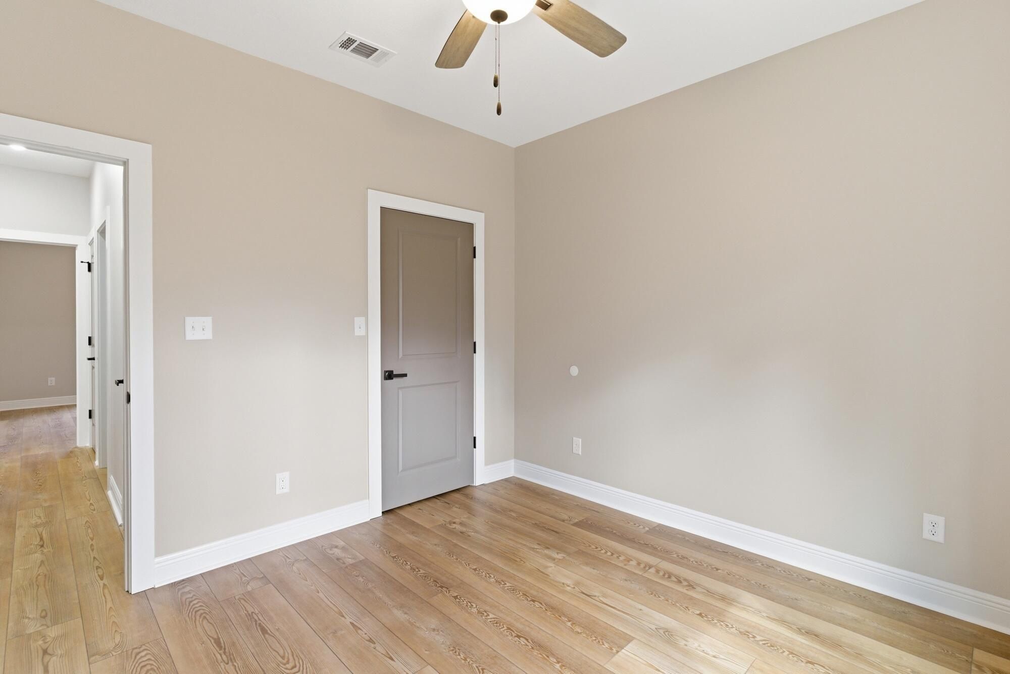 14 Shawnee Ln. Hattiesburg, MS 39402