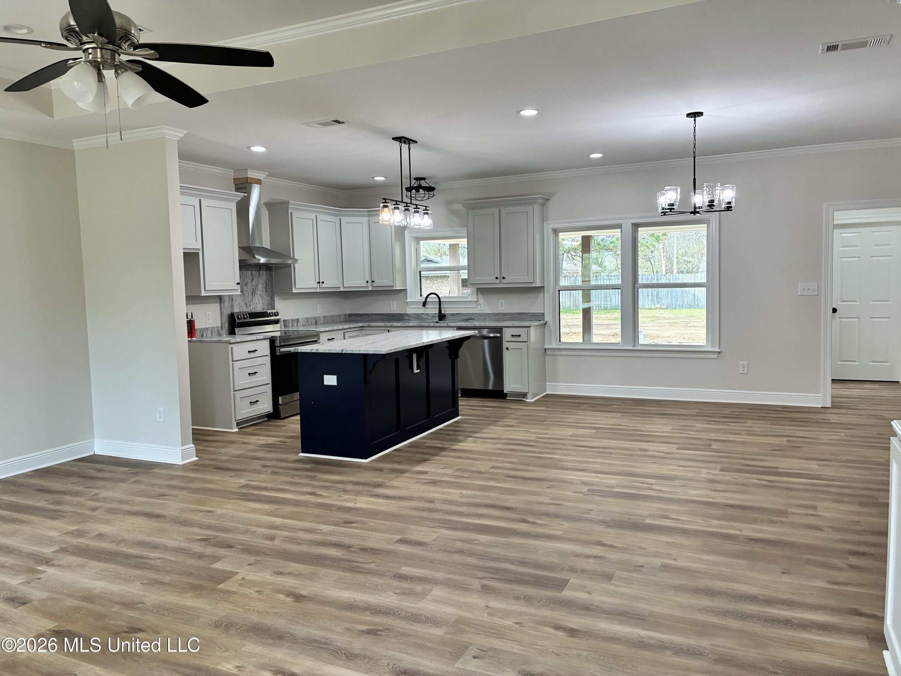 529 Ne Fairlawn Trail. Brookhaven, MS 39601