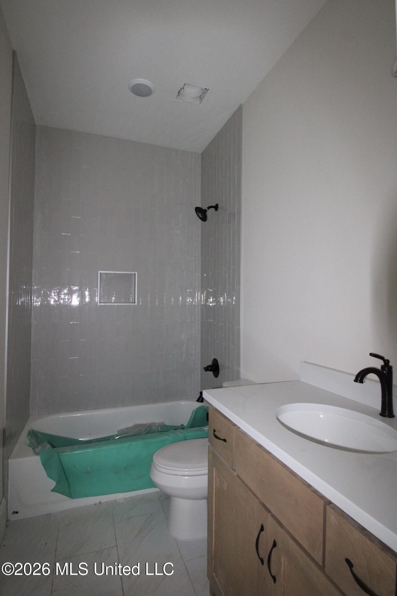 4232 Brooke Drive. Nesbit, MS 38651