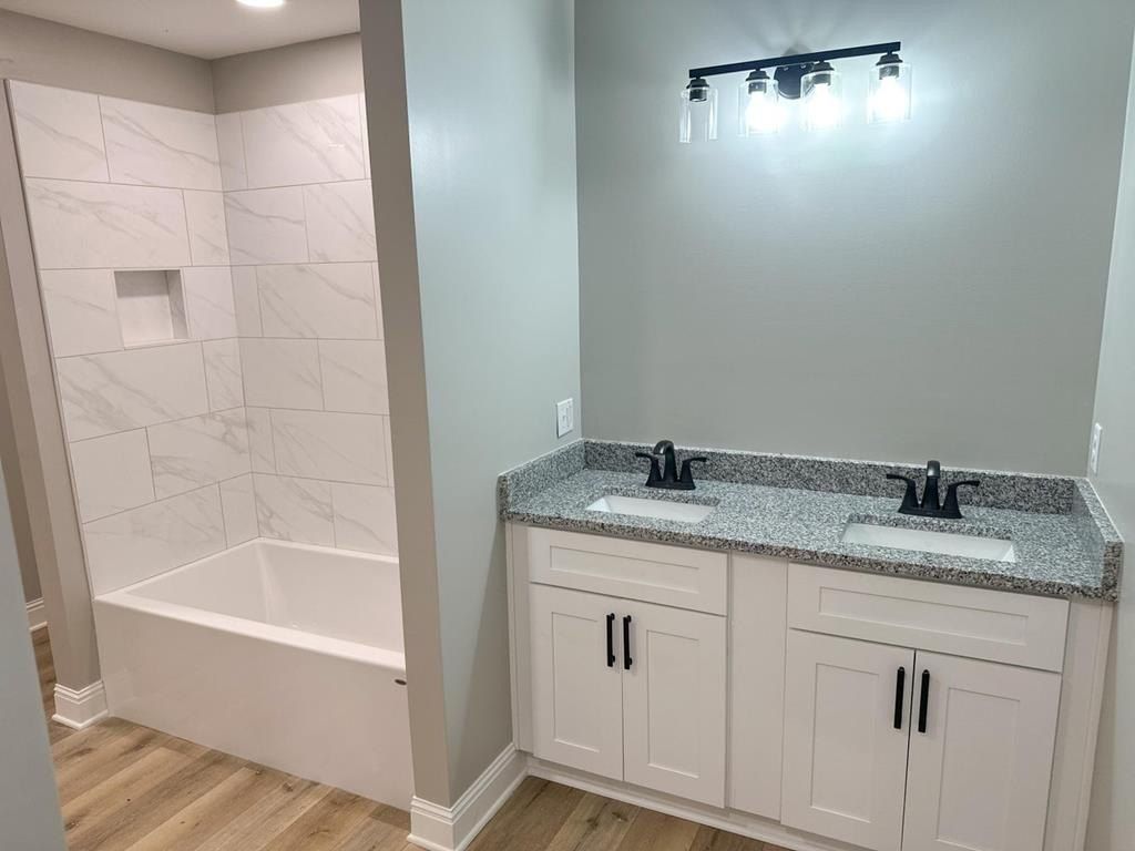 145 Forest Dr. Pontotoc, MS 38863