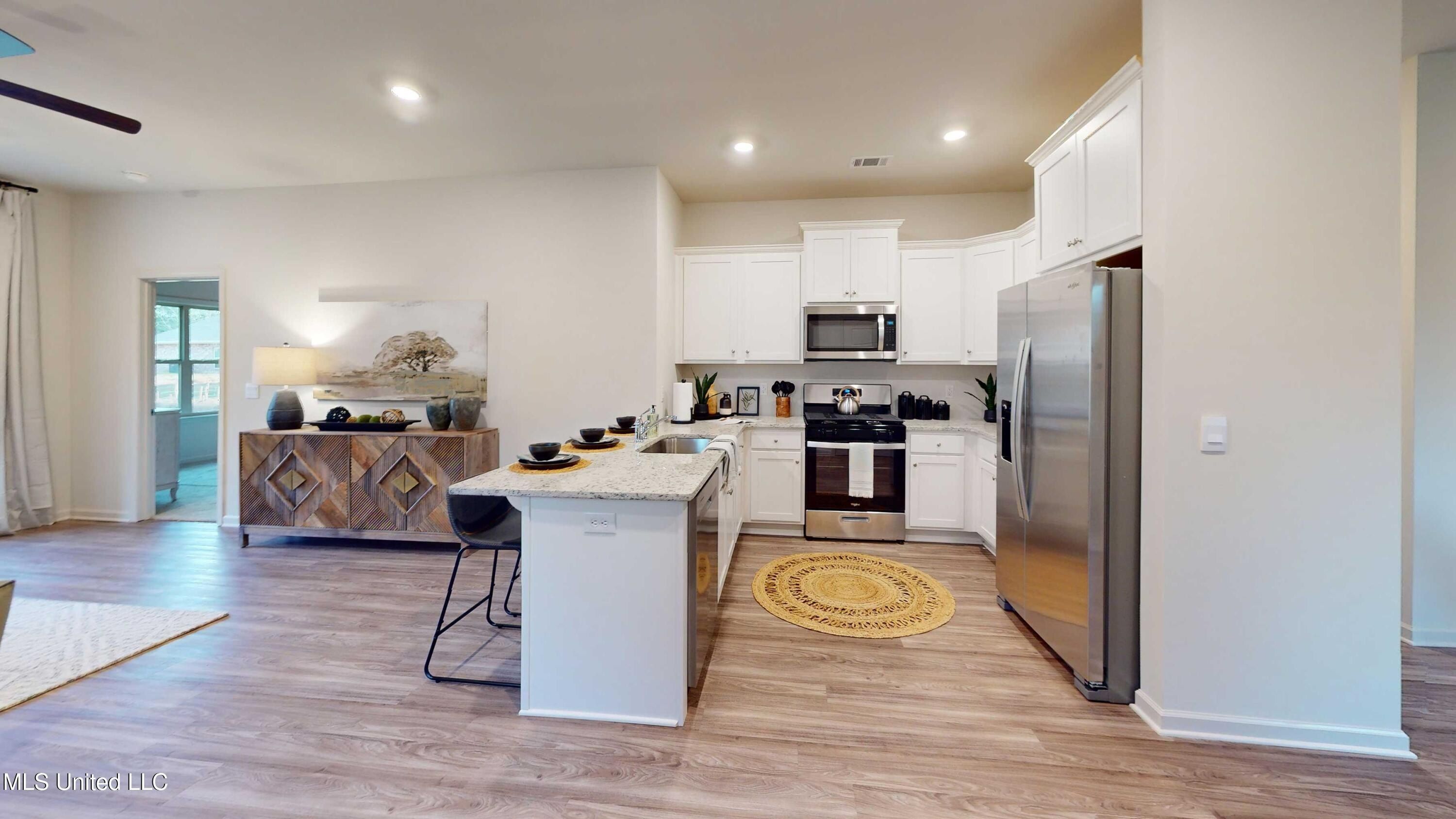 511 Vista Pointe Drive. Pearl, MS 39208